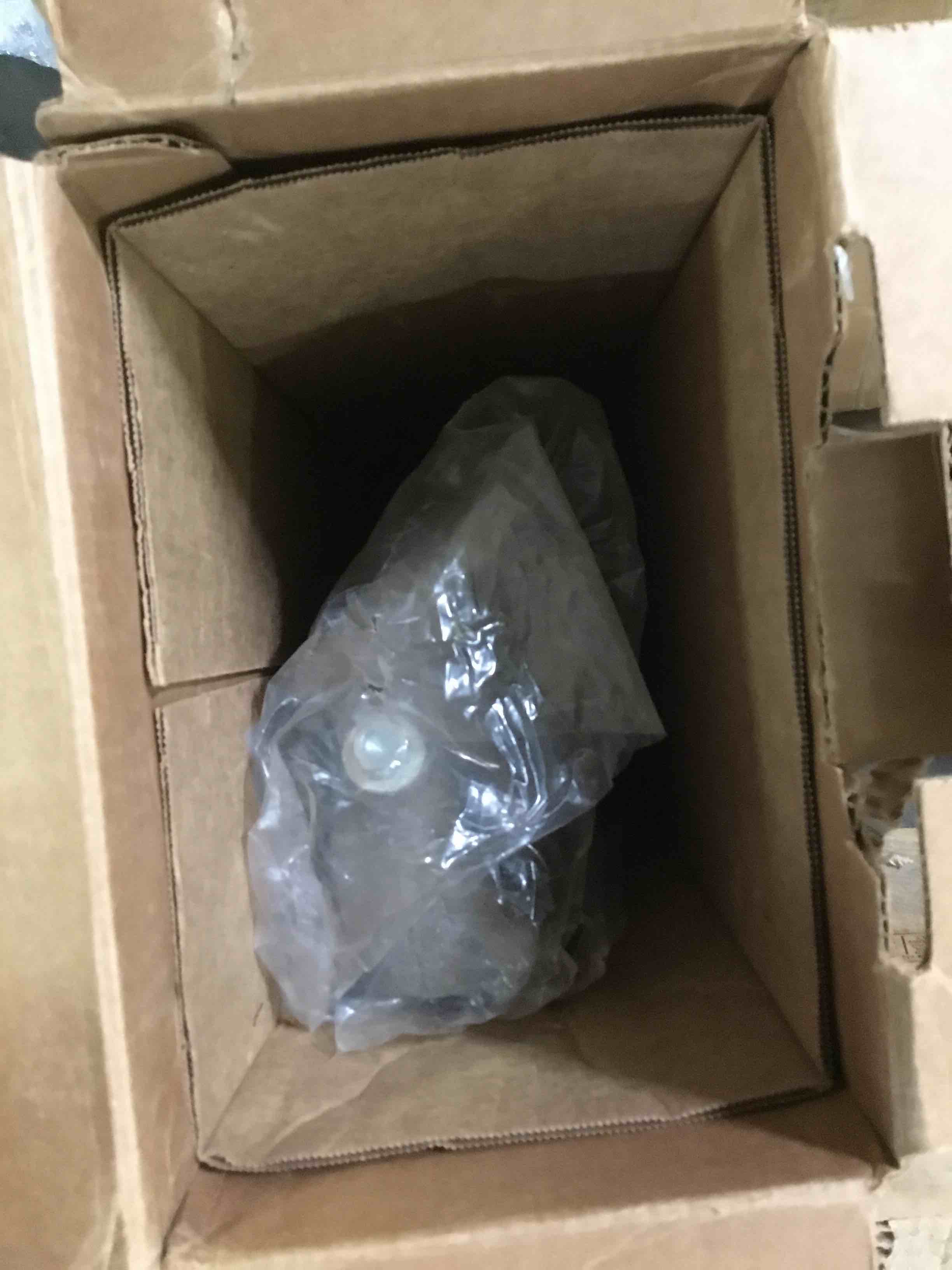 https://s3.amazonaws.com/lotting-images-prod/bidfta/GRN4991803_1686067674685.jpeg