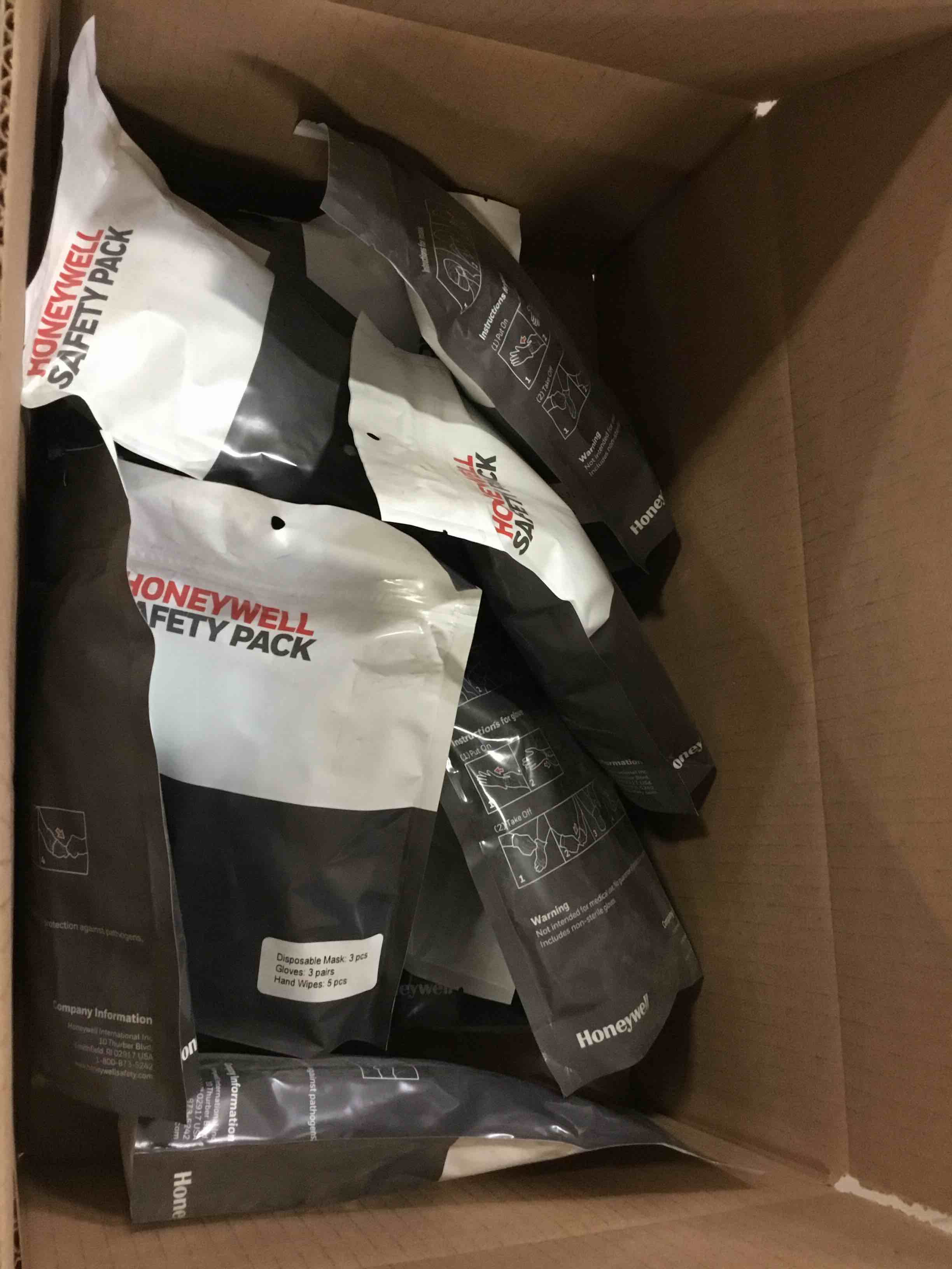 https://s3.amazonaws.com/lotting-images-prod/bidfta/GRN5013571_1685448300121.jpeg