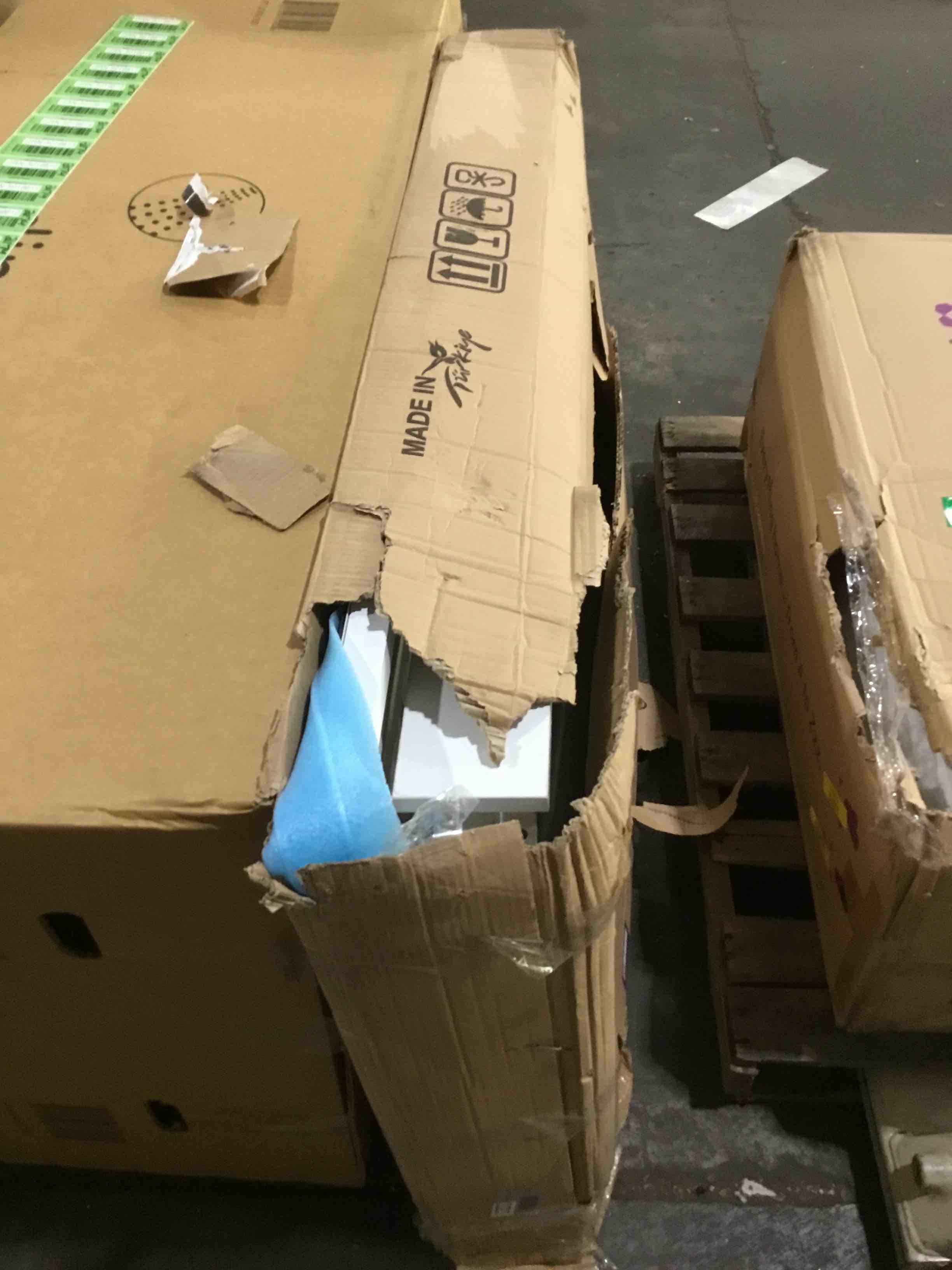 https://s3.amazonaws.com/lotting-images-prod/bidfta/GRN5019608_1693937966700.jpeg