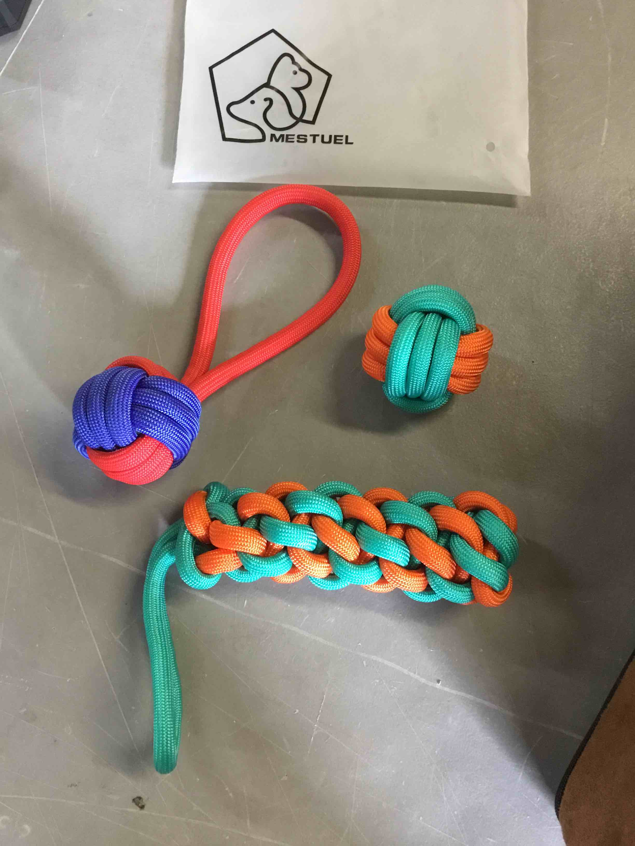https://s3.amazonaws.com/lotting-images-prod/bidfta/GRN5026118_1694005369465.jpeg