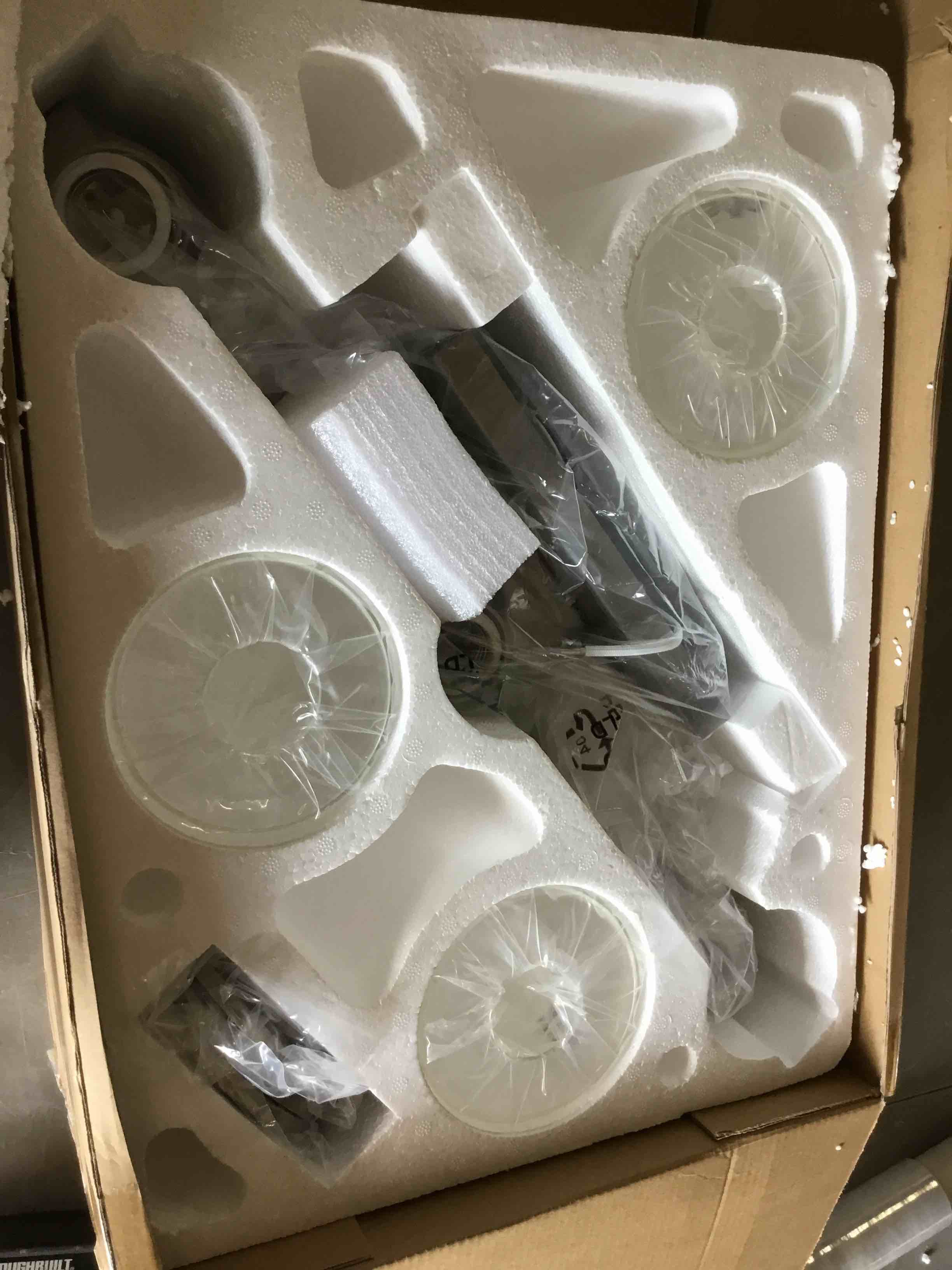 https://s3.amazonaws.com/lotting-images-prod/bidfta/GRN5026335_1694614175192.jpeg