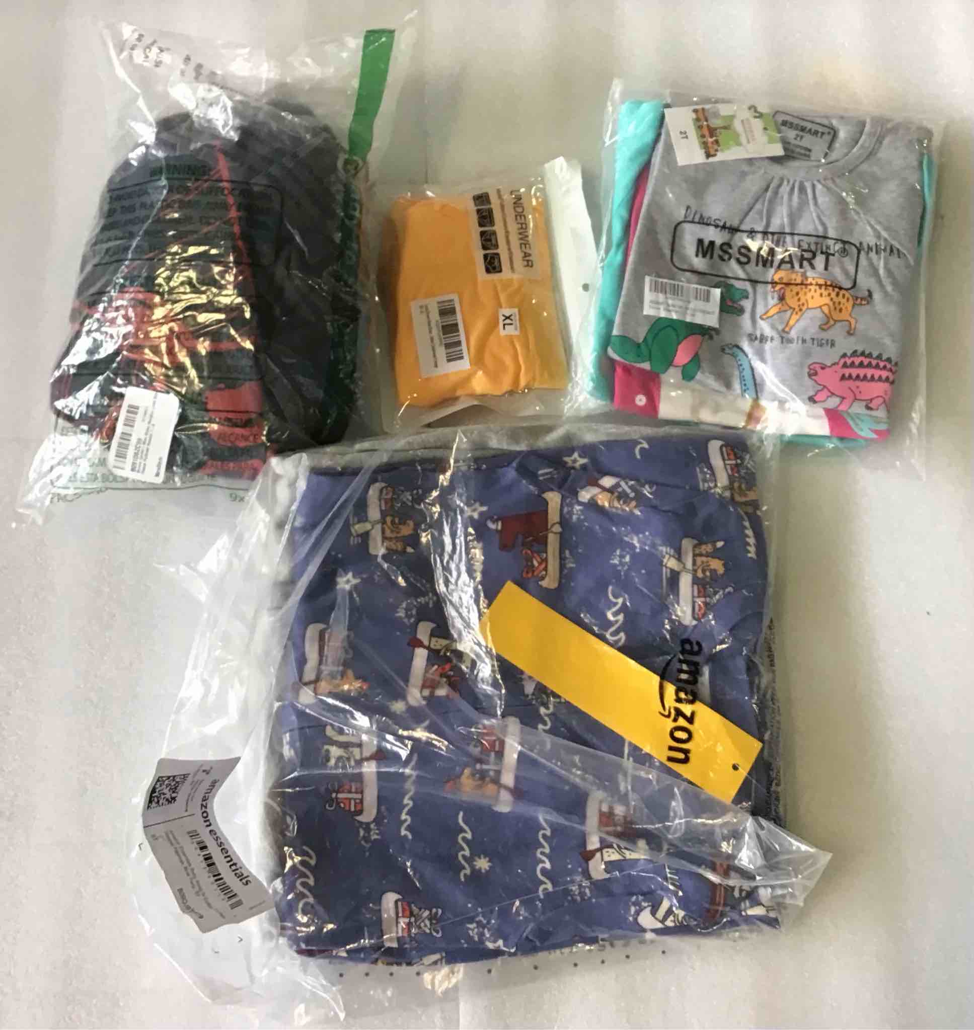 https://s3.amazonaws.com/lotting-images-prod/bidfta/GRN5043455_1687290185159.jpeg
