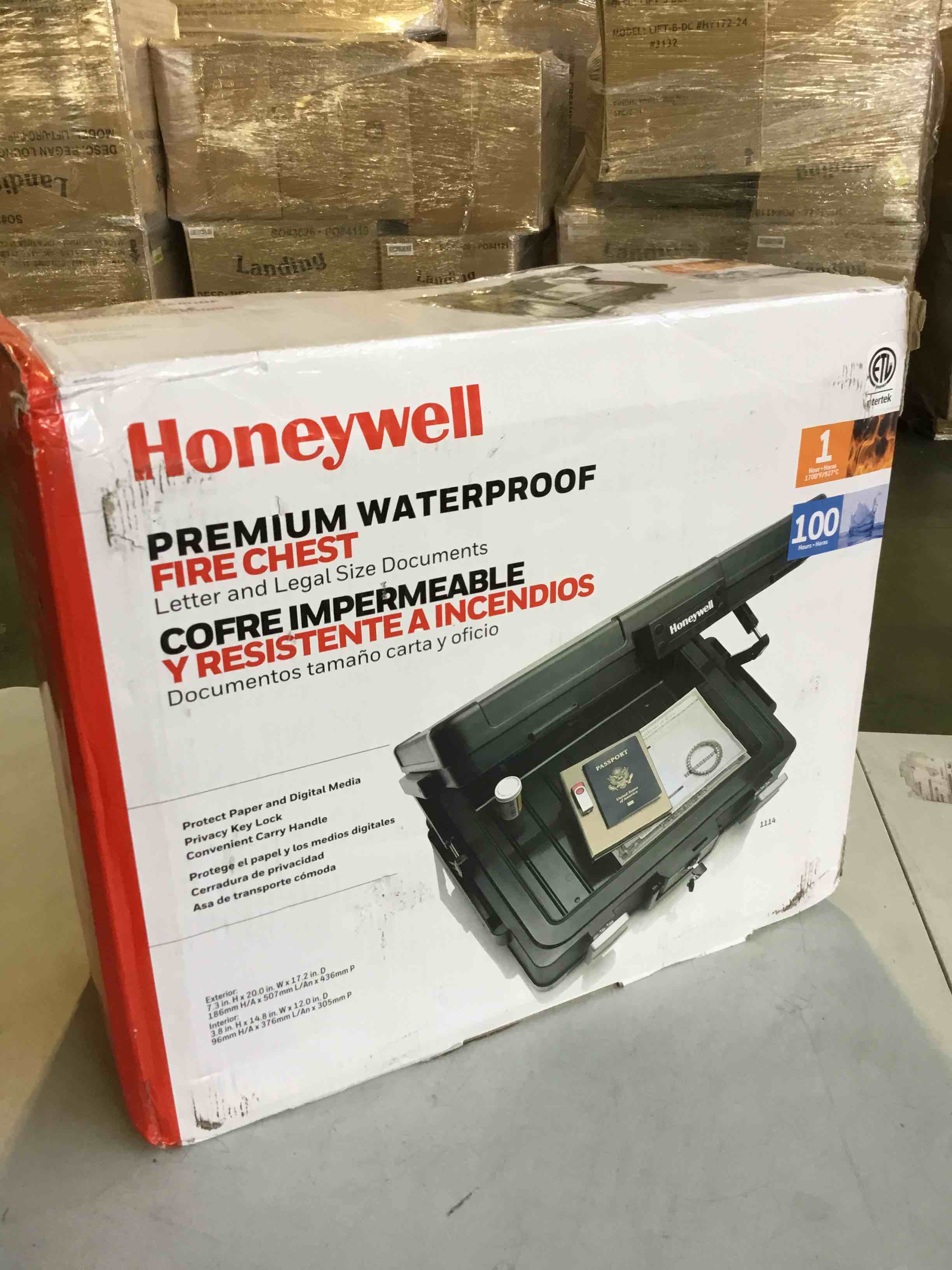 https://s3.amazonaws.com/lotting-images-prod/bidfta/GRN5045982_1690374527608.jpeg
