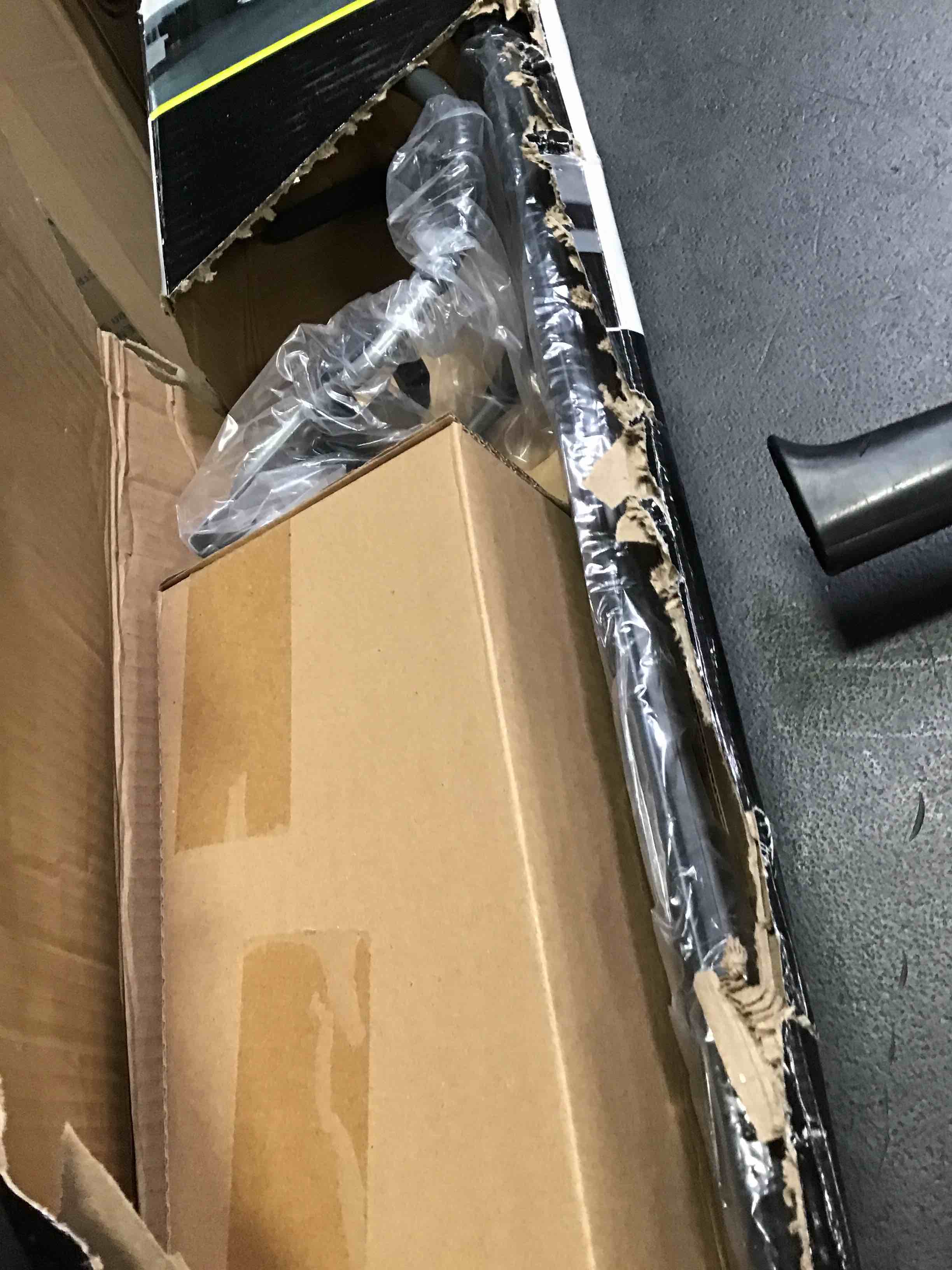 https://s3.amazonaws.com/lotting-images-prod/bidfta/GRN5055413_1699370976190.jpeg