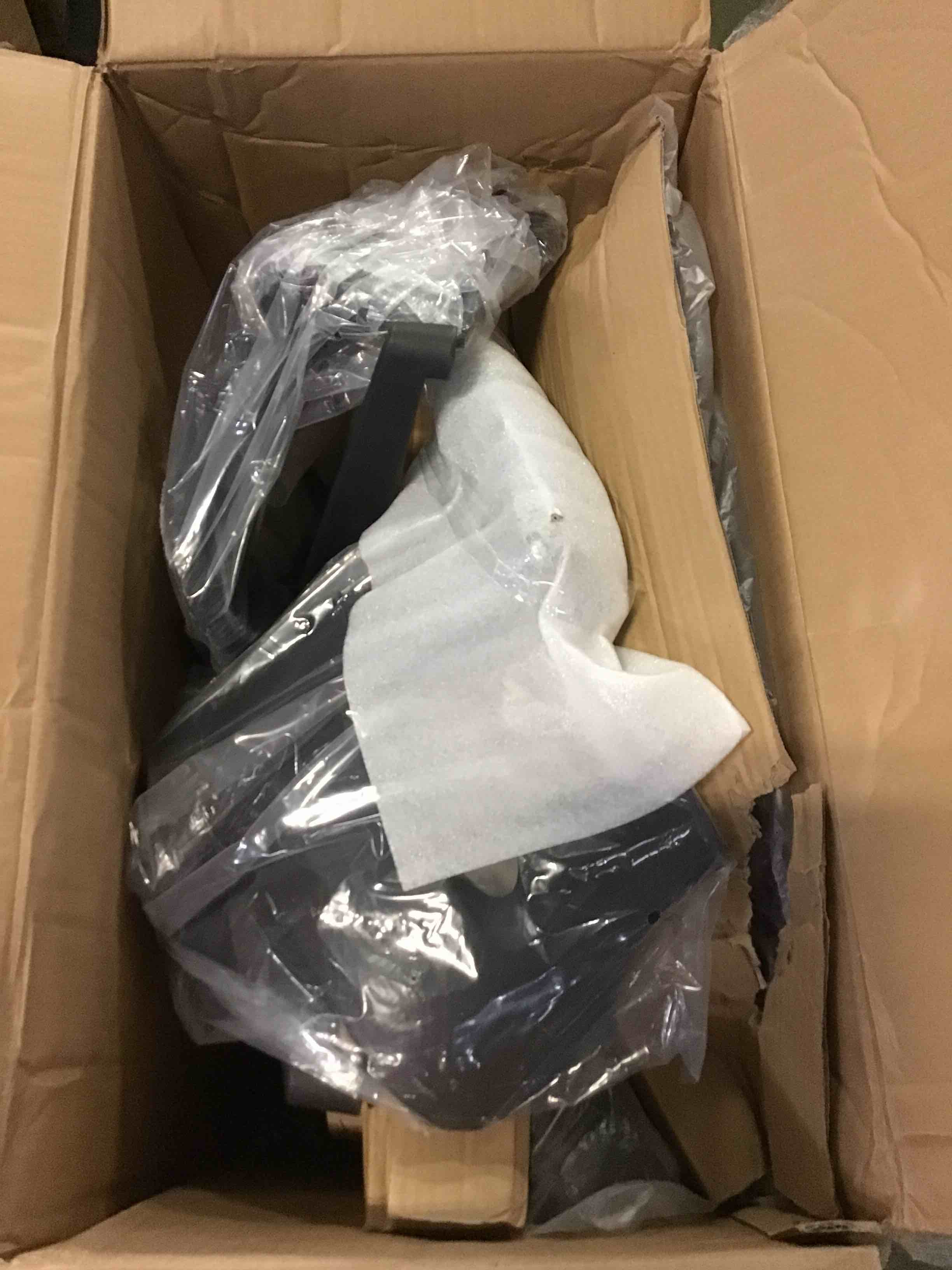 https://s3.amazonaws.com/lotting-images-prod/bidfta/GRN5055946_1698248614149.jpeg