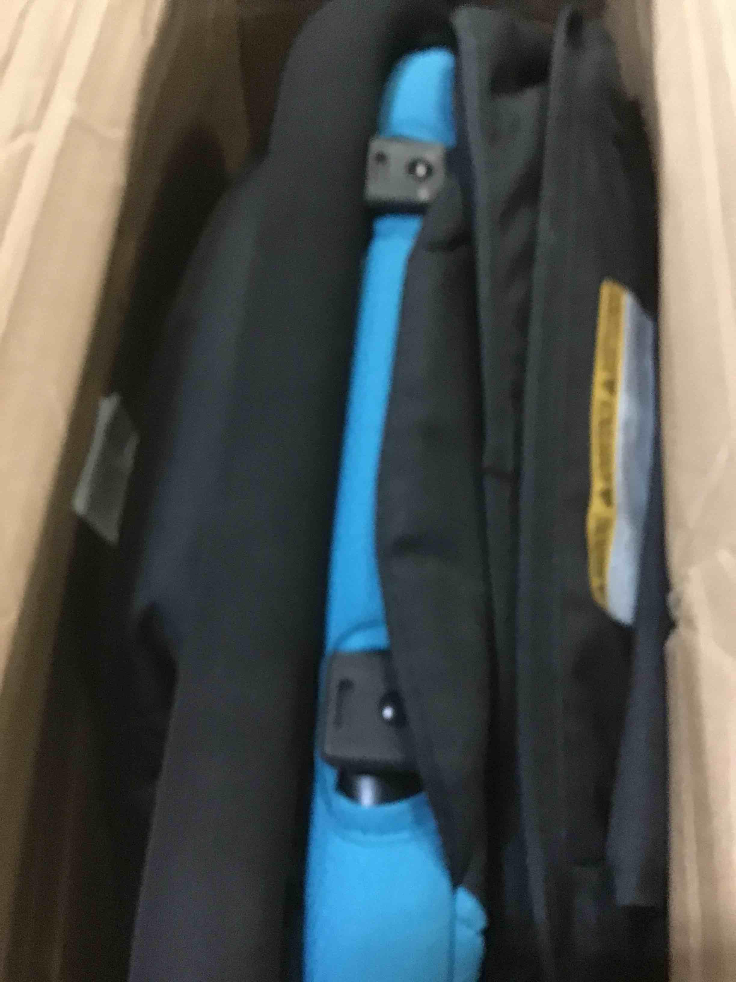 https://s3.amazonaws.com/lotting-images-prod/bidfta/GRN5057277_1699363419773.jpeg
