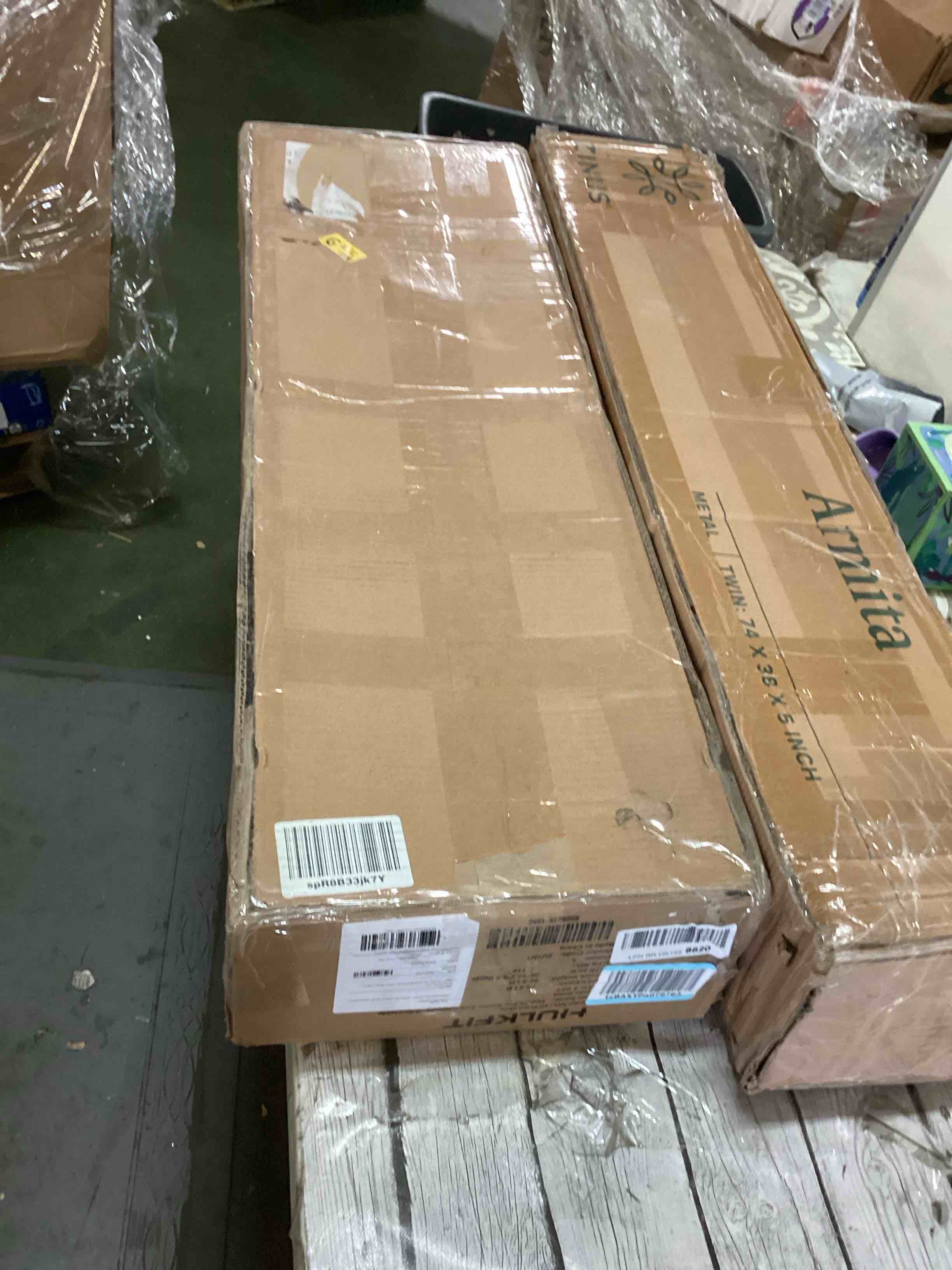 https://s3.amazonaws.com/lotting-images-prod/bidfta/GRN5058481_1699461923583.jpeg