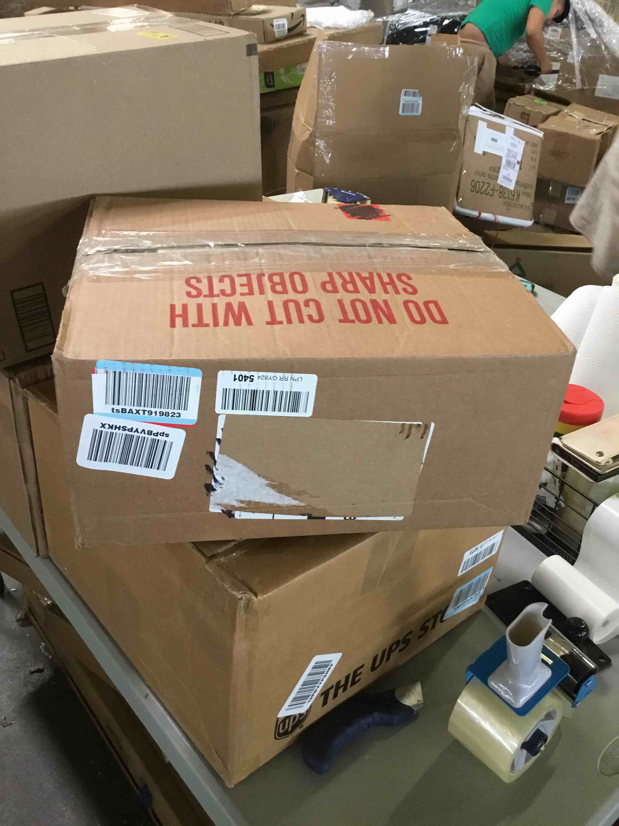 https://s3.amazonaws.com/lotting-images-prod/bidfta/GRN5059158_1700149174318.jpeg