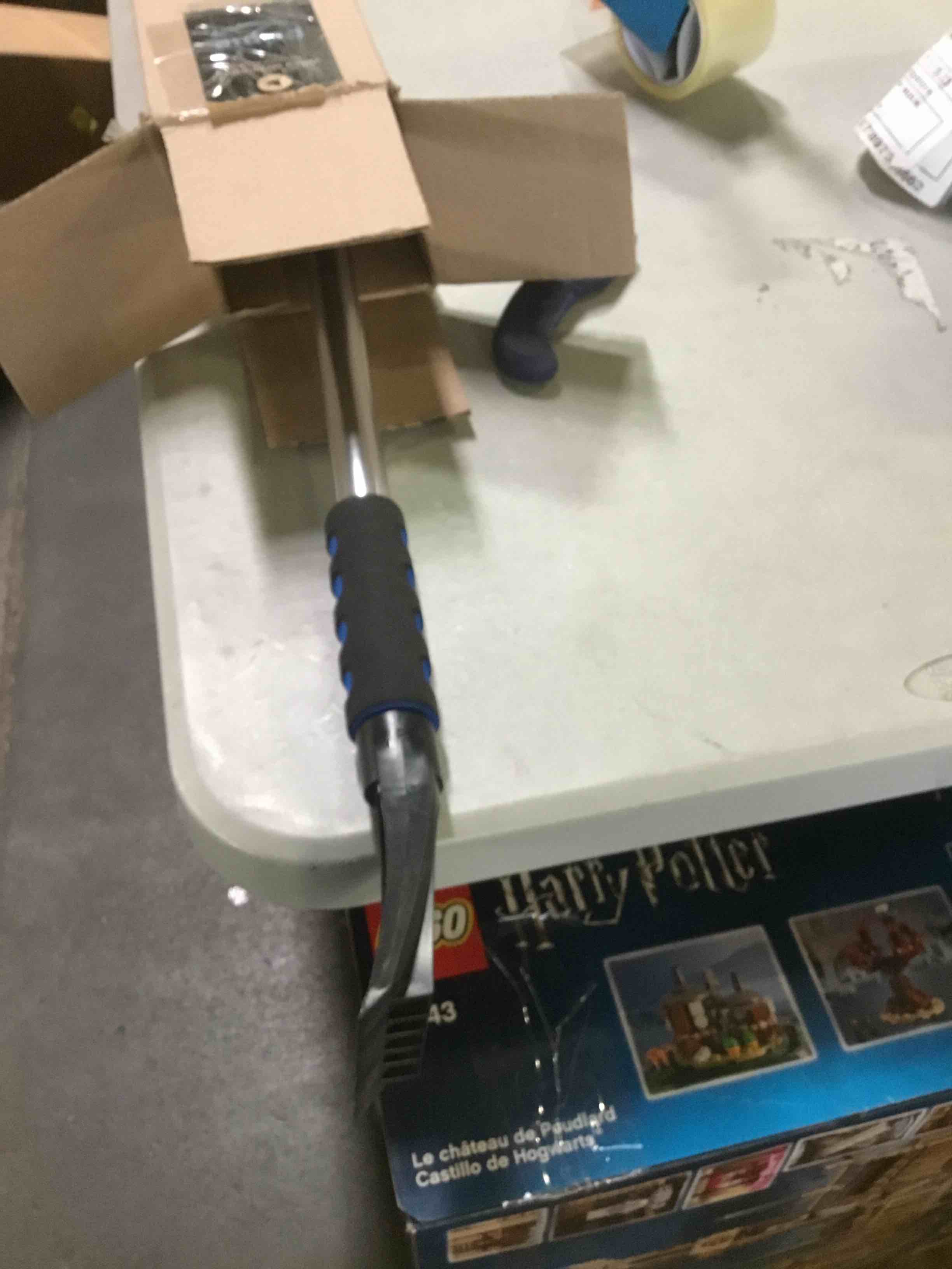https://s3.amazonaws.com/lotting-images-prod/bidfta/GRN5059222_1700161715665.jpeg