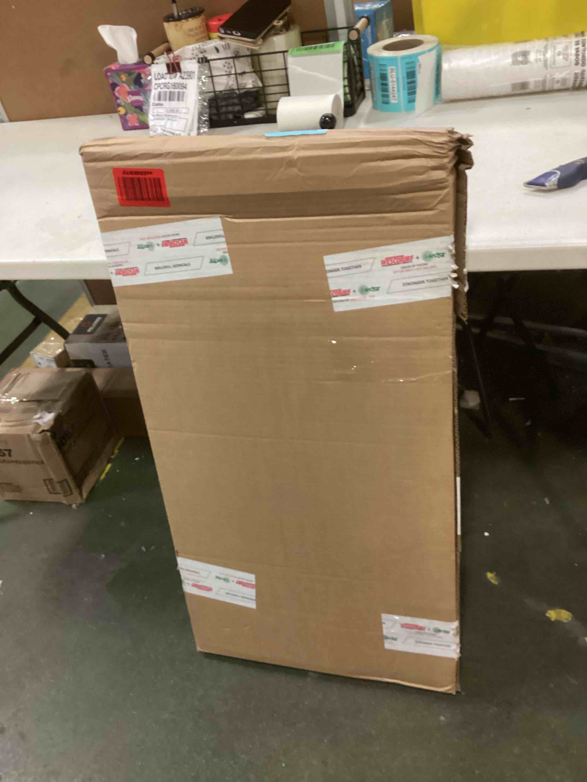 https://s3.amazonaws.com/lotting-images-prod/bidfta/GRN5059673_1700581092738.jpeg