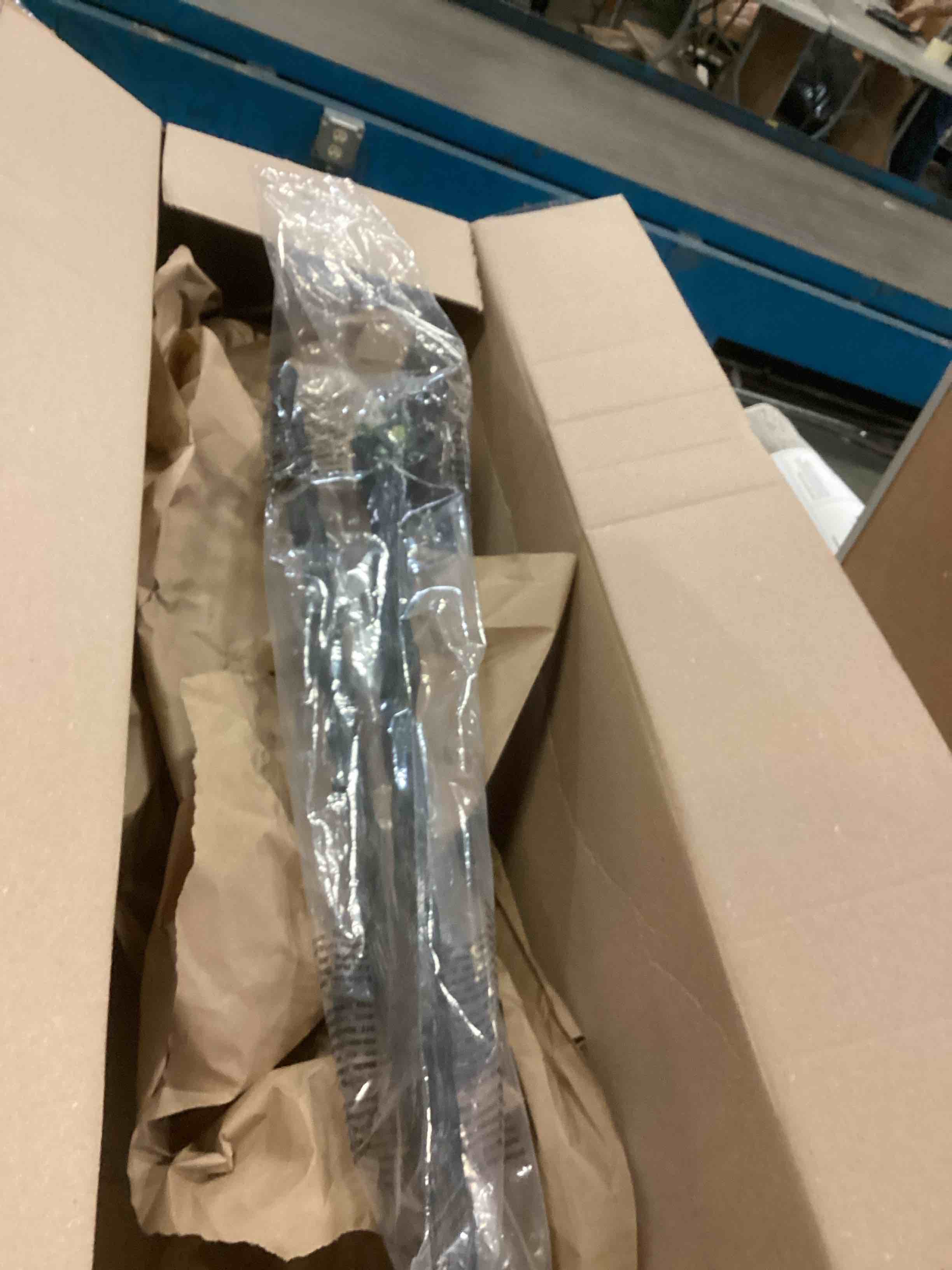 https://s3.amazonaws.com/lotting-images-prod/bidfta/GRN5059717_1700586055408.jpeg