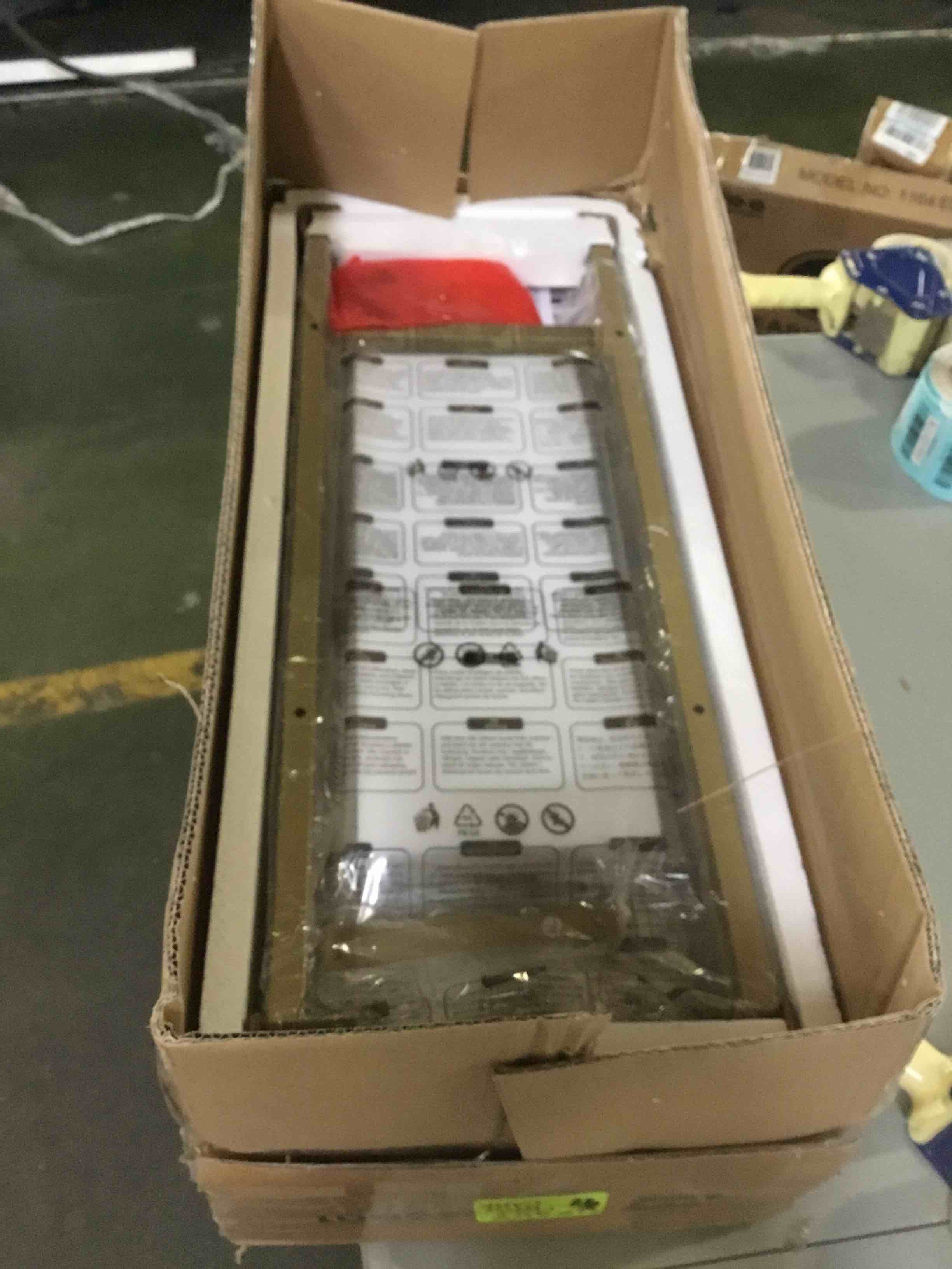 https://s3.amazonaws.com/lotting-images-prod/bidfta/GRN5073645_1694534325615.jpeg