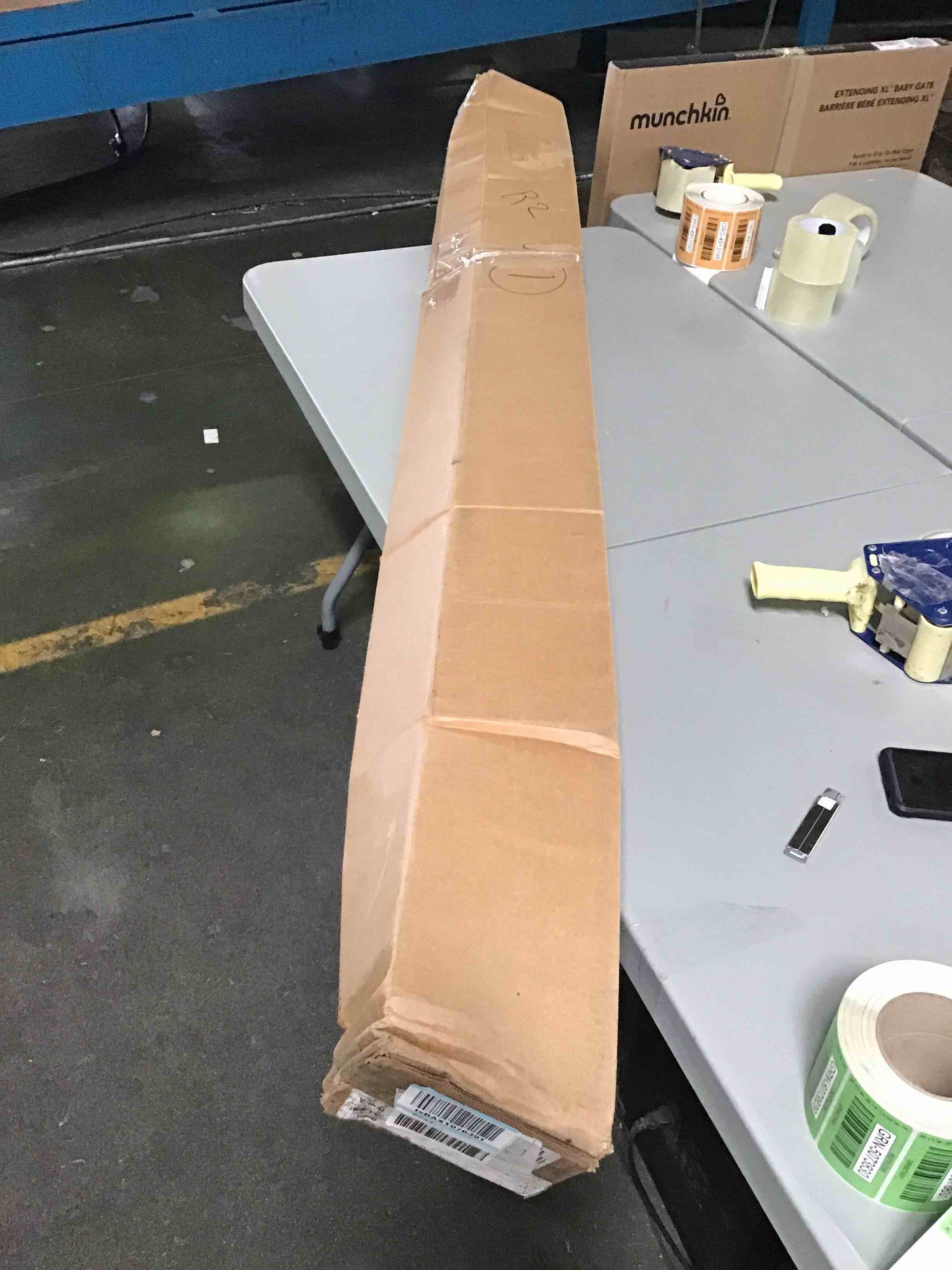 https://s3.amazonaws.com/lotting-images-prod/bidfta/GRN5073823_1694630467947.jpeg
