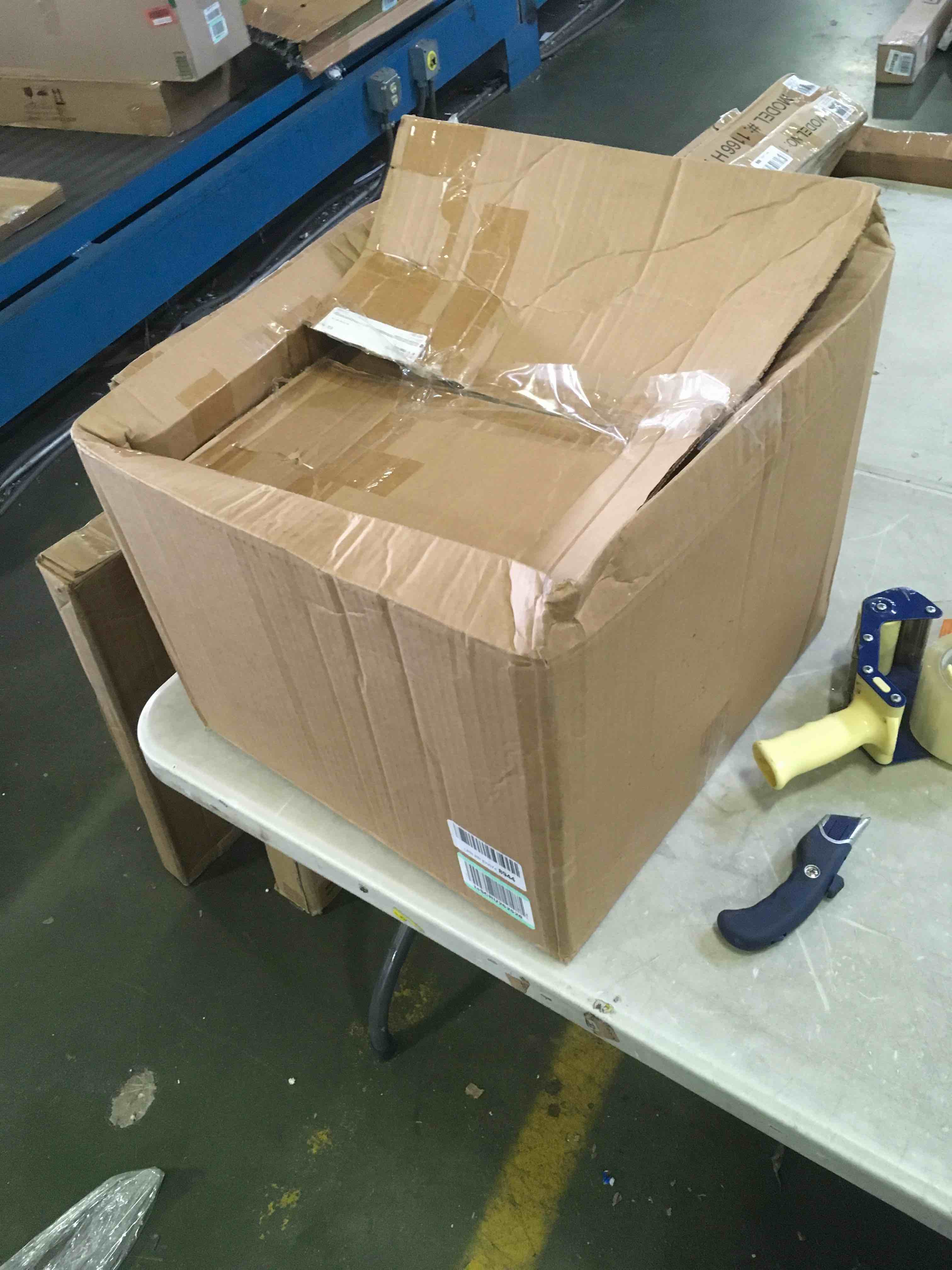 https://s3.amazonaws.com/lotting-images-prod/bidfta/GRN5074016_1695064780044.jpeg