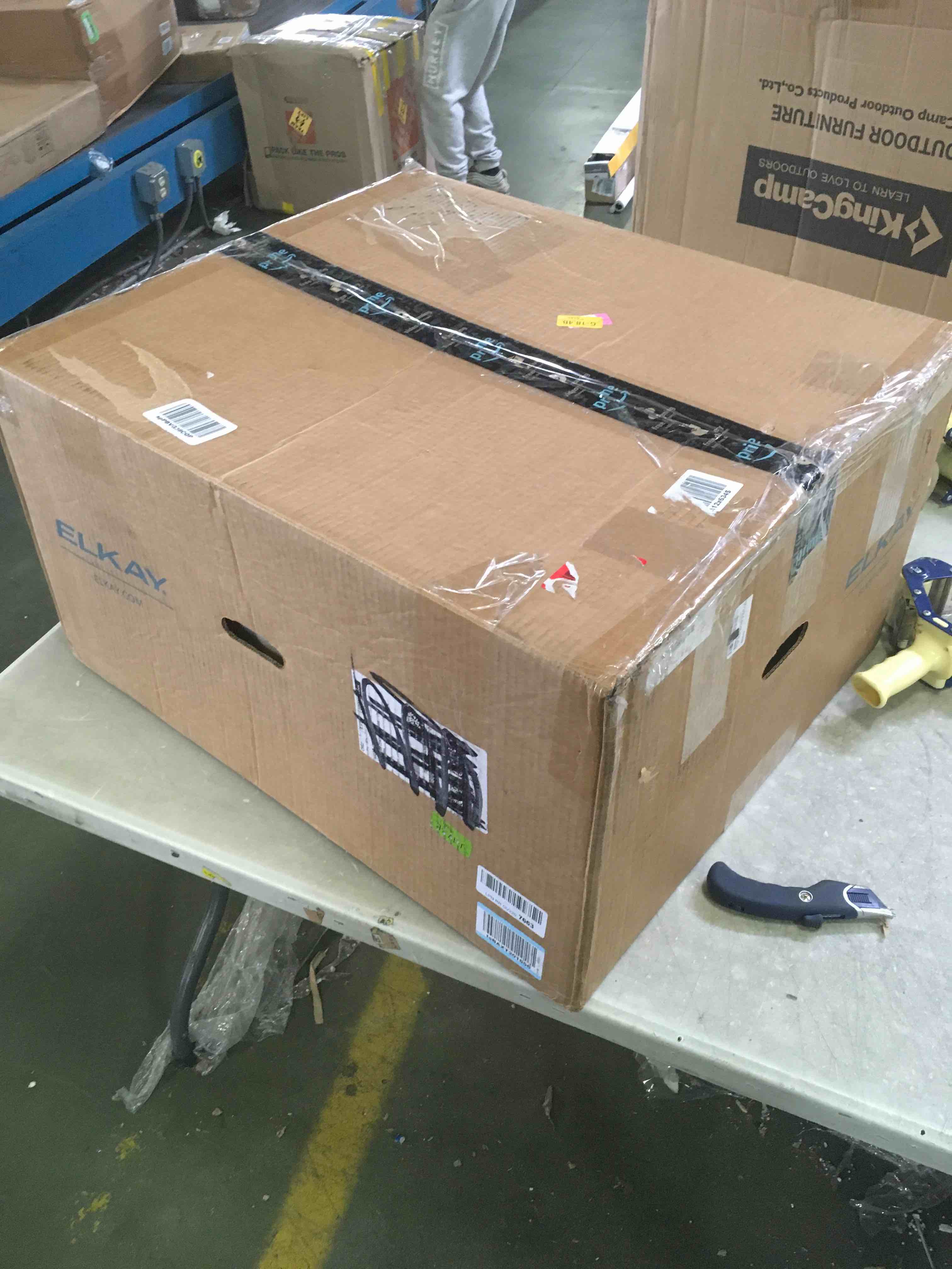 https://s3.amazonaws.com/lotting-images-prod/bidfta/GRN5074026_1695066376646.jpeg
