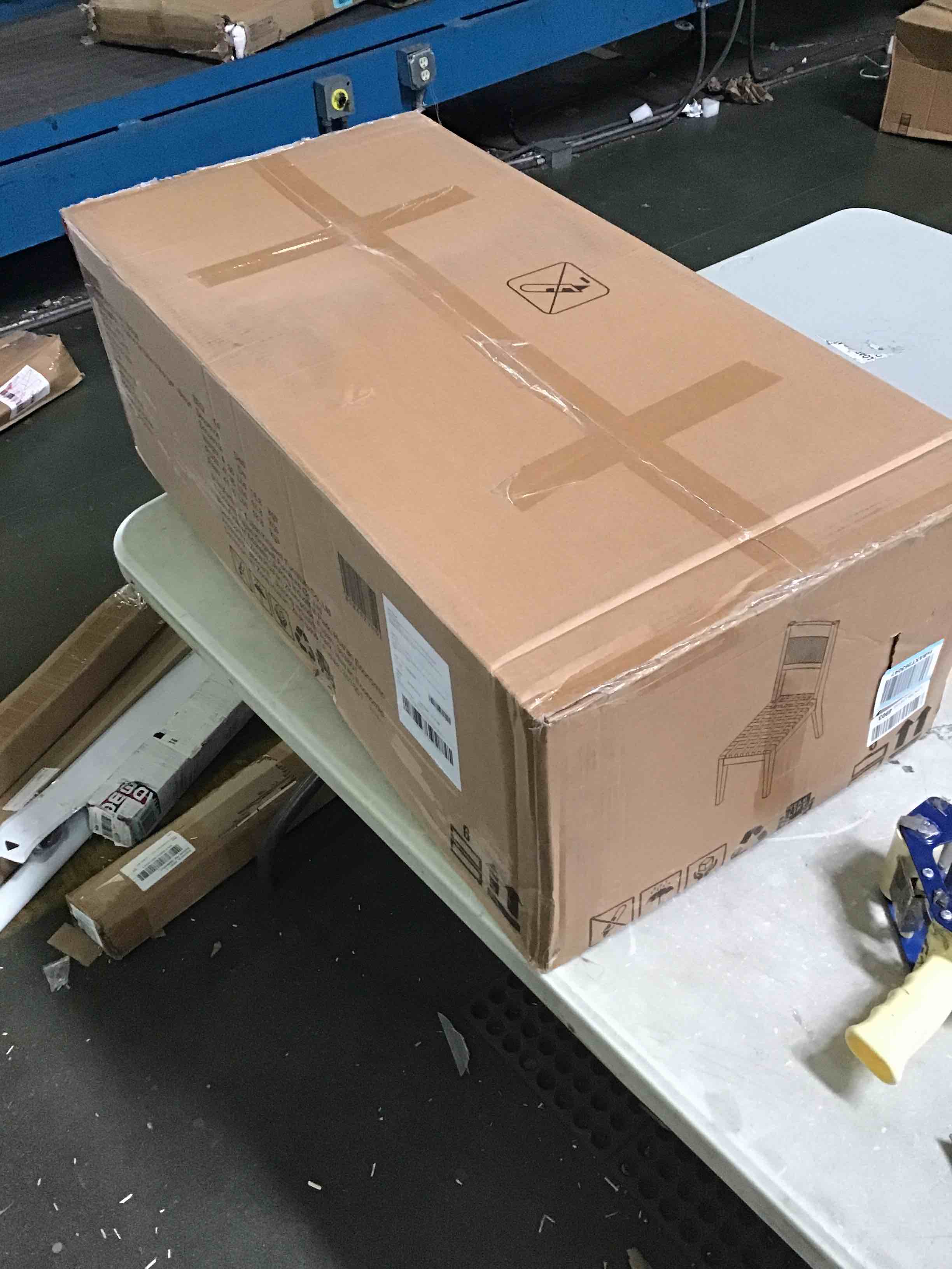 https://s3.amazonaws.com/lotting-images-prod/bidfta/GRN5074140_1695139765310.jpeg