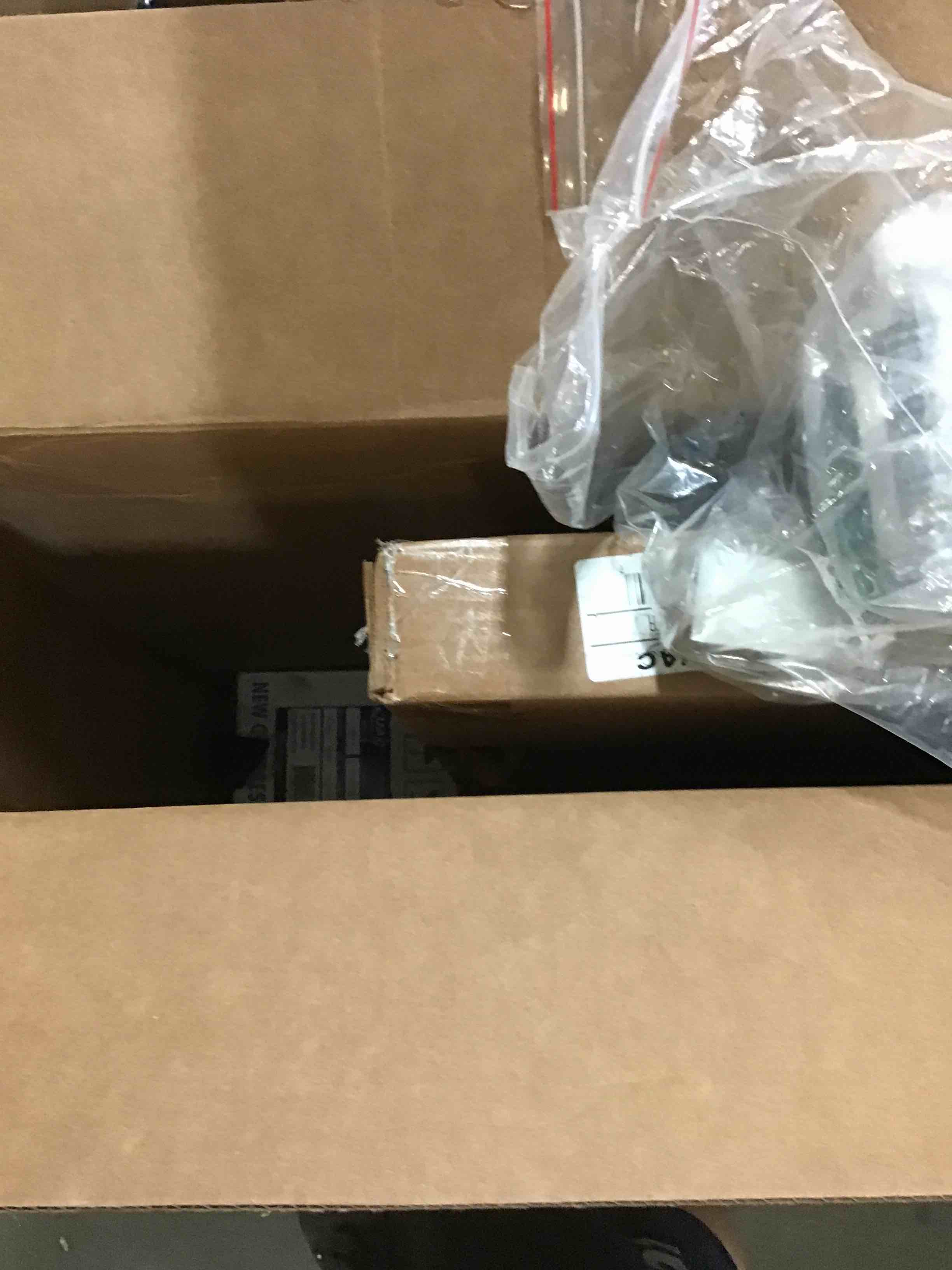 https://s3.amazonaws.com/lotting-images-prod/bidfta/GRN5074376_1695308121440.jpeg