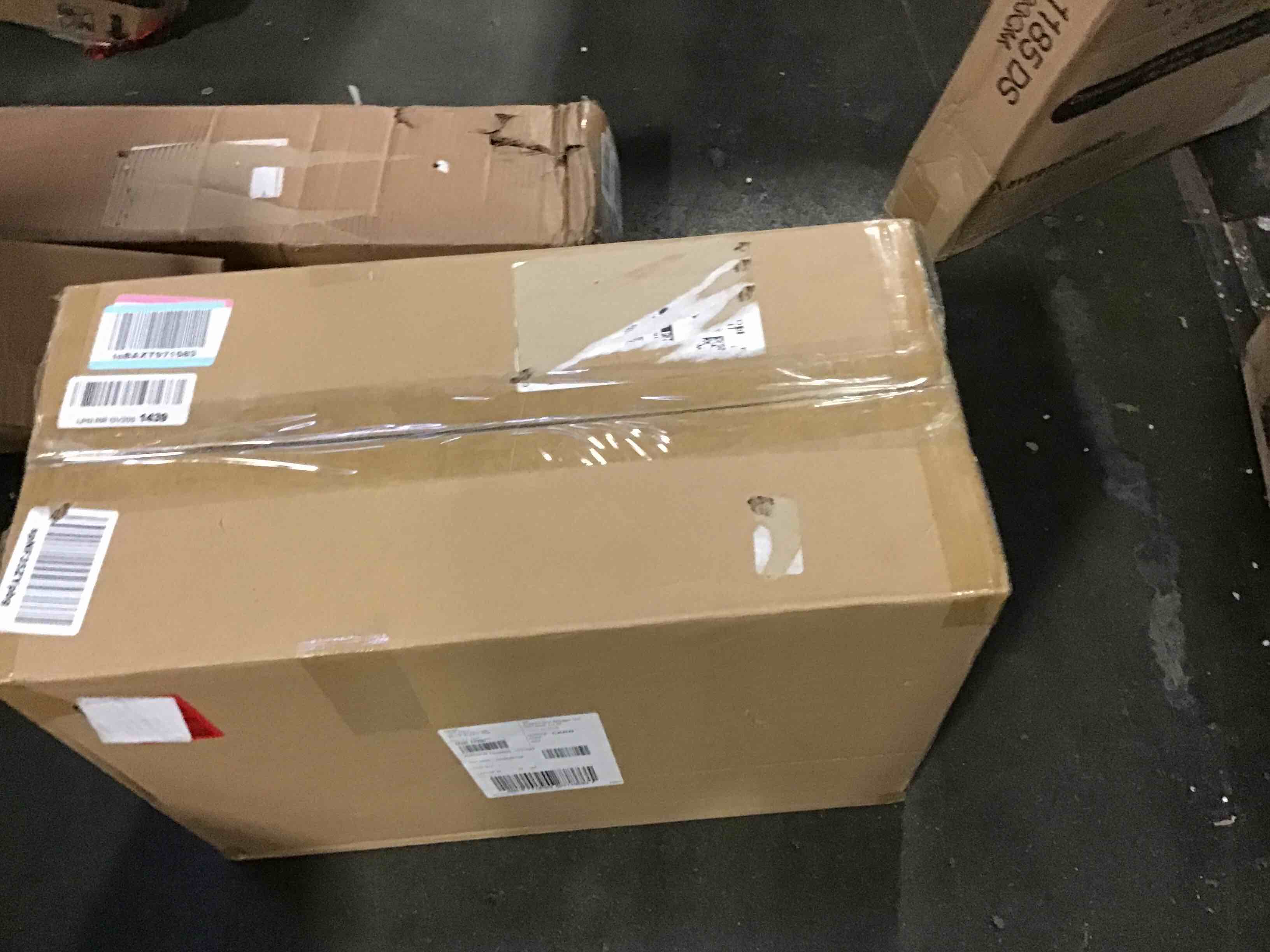 https://s3.amazonaws.com/lotting-images-prod/bidfta/GRN5078068_1695728351657.jpeg