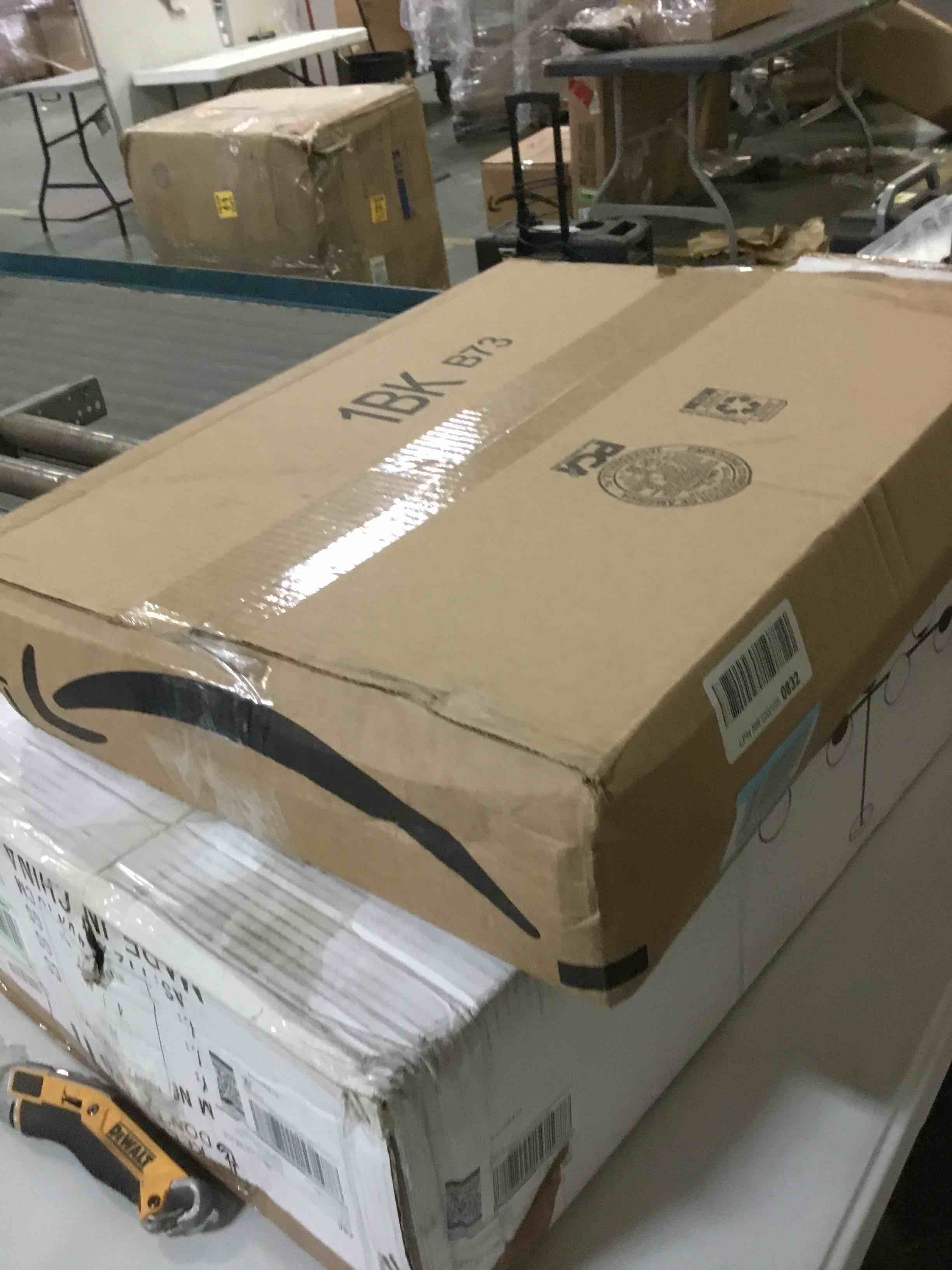 https://s3.amazonaws.com/lotting-images-prod/bidfta/GRN5079548_1694881871681.jpeg