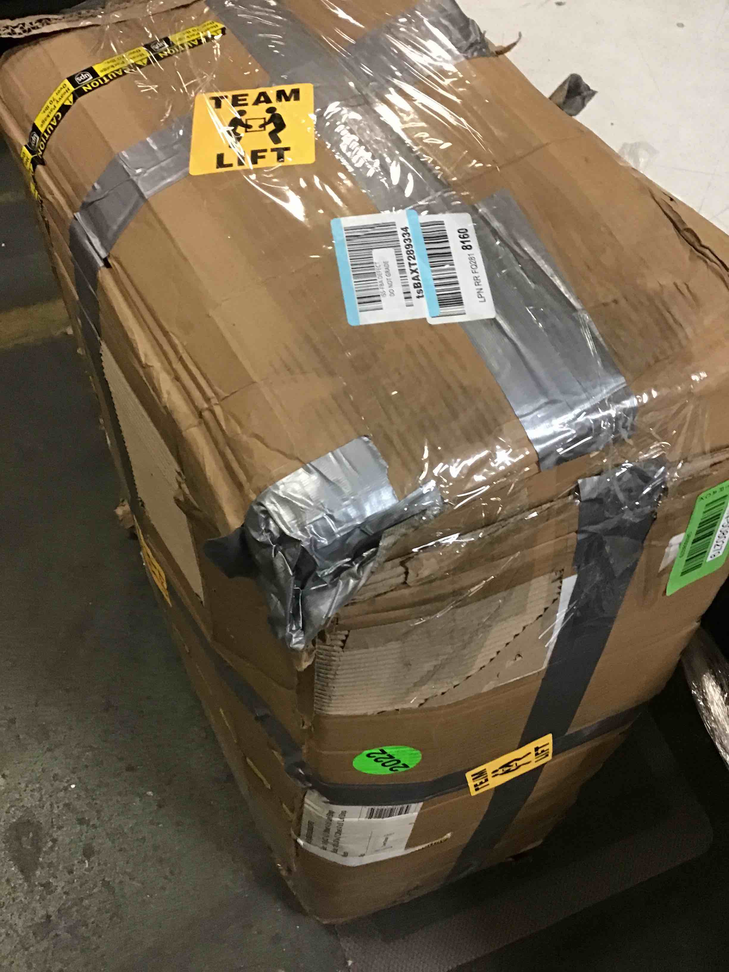 https://s3.amazonaws.com/lotting-images-prod/bidfta/GRN5080279_1695731559916.jpeg