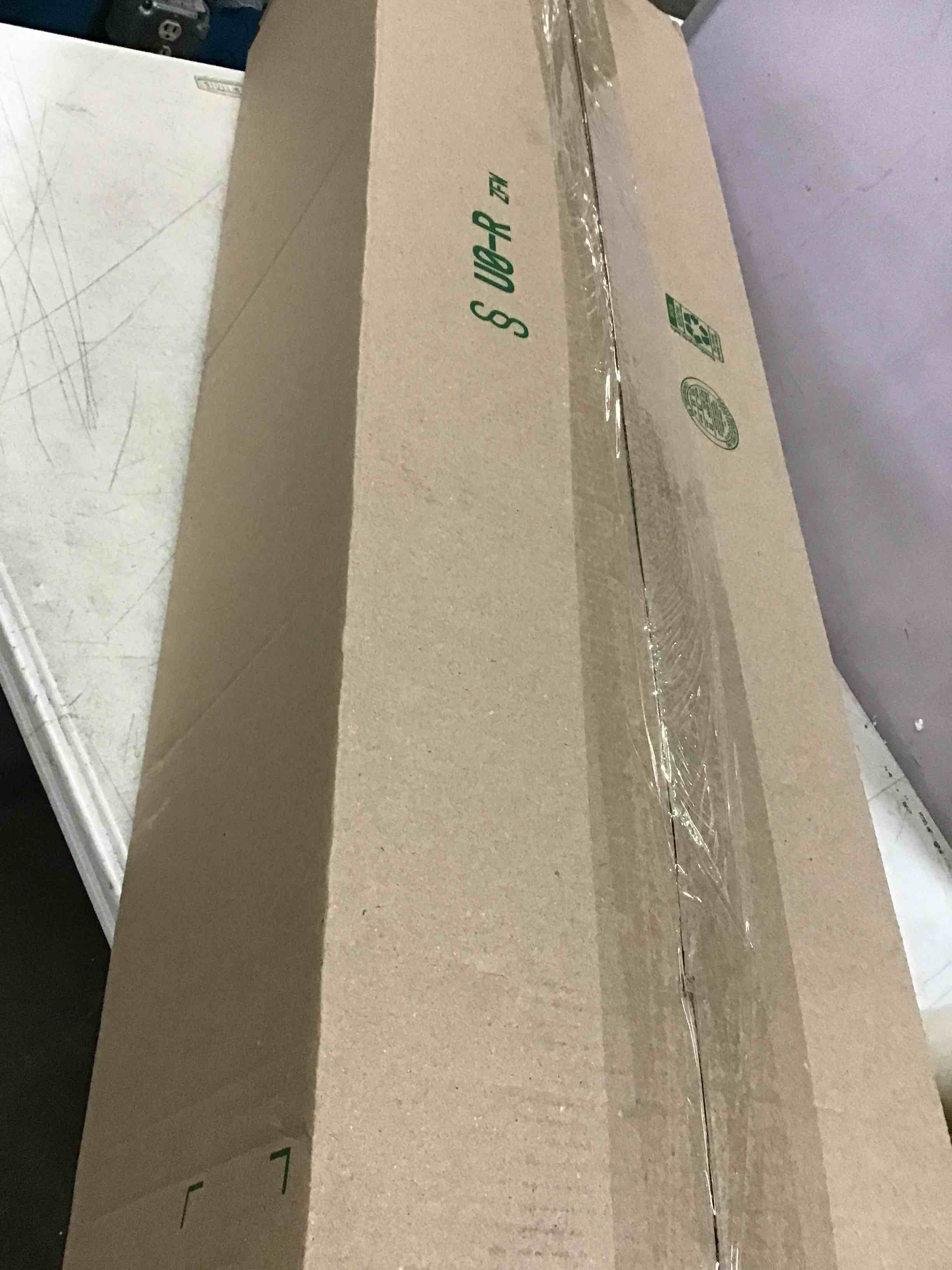https://s3.amazonaws.com/lotting-images-prod/bidfta/GRN5080392_1695751663874.jpeg