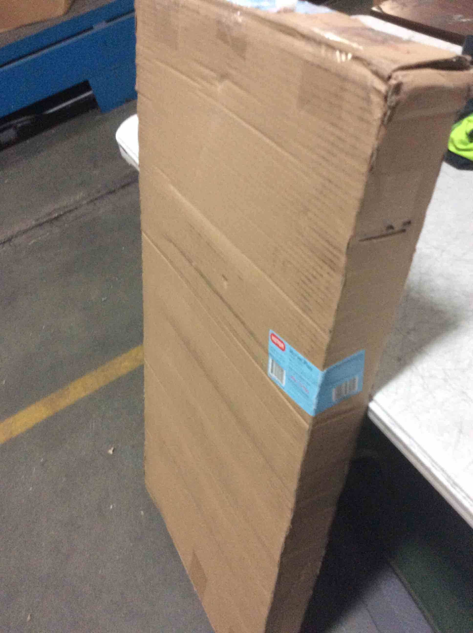 https://s3.amazonaws.com/lotting-images-prod/bidfta/GRN5081495_1694696727143.jpeg