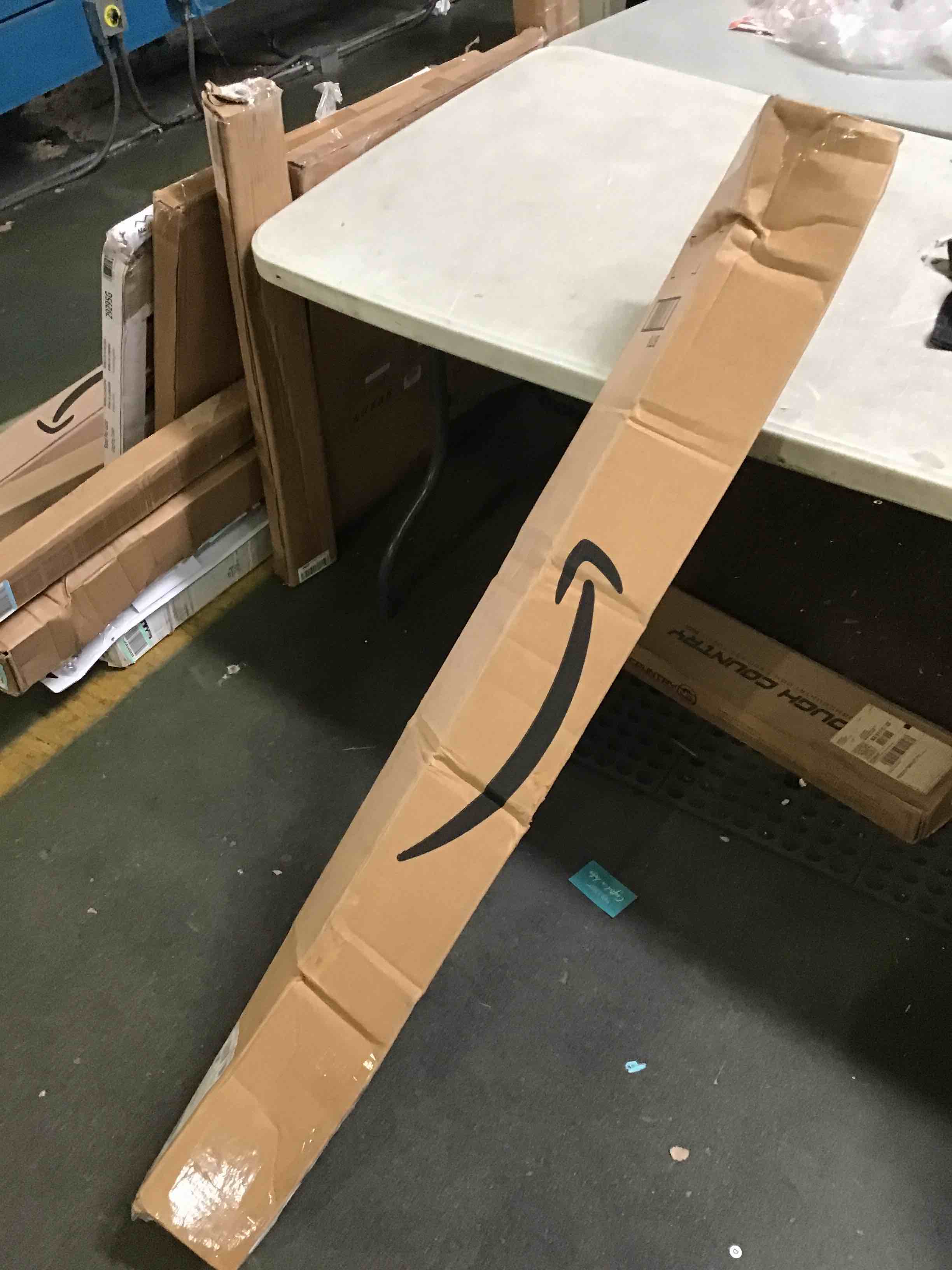 https://s3.amazonaws.com/lotting-images-prod/bidfta/GRN5081917_1695067874813.jpeg