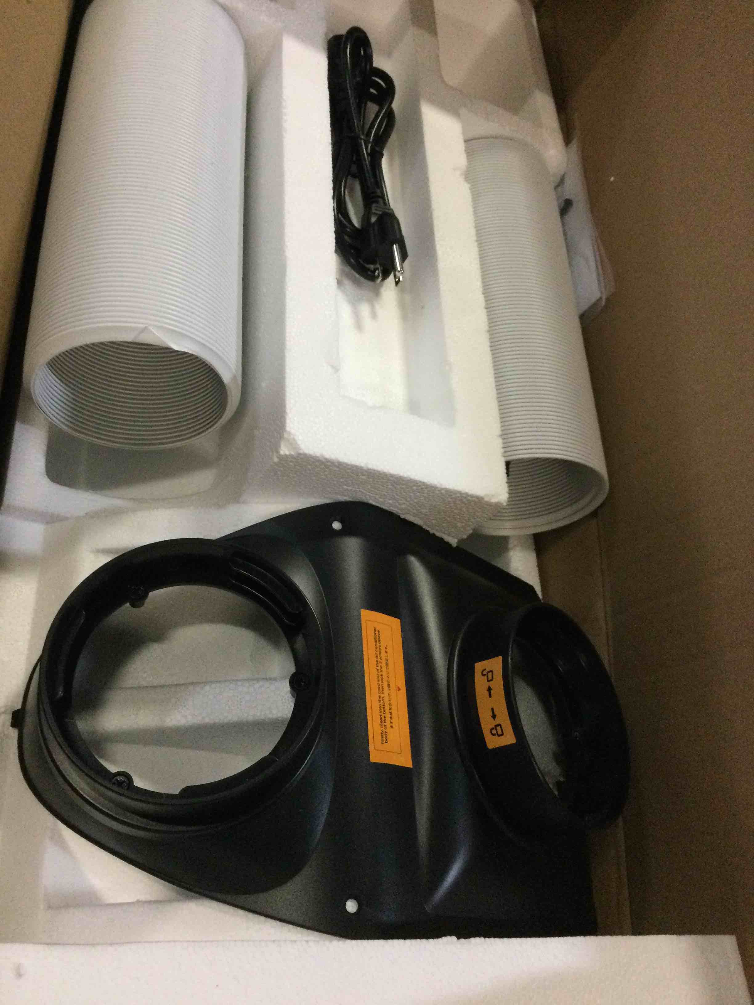 https://s3.amazonaws.com/lotting-images-prod/bidfta/GRN5082292_1695652790222.jpeg