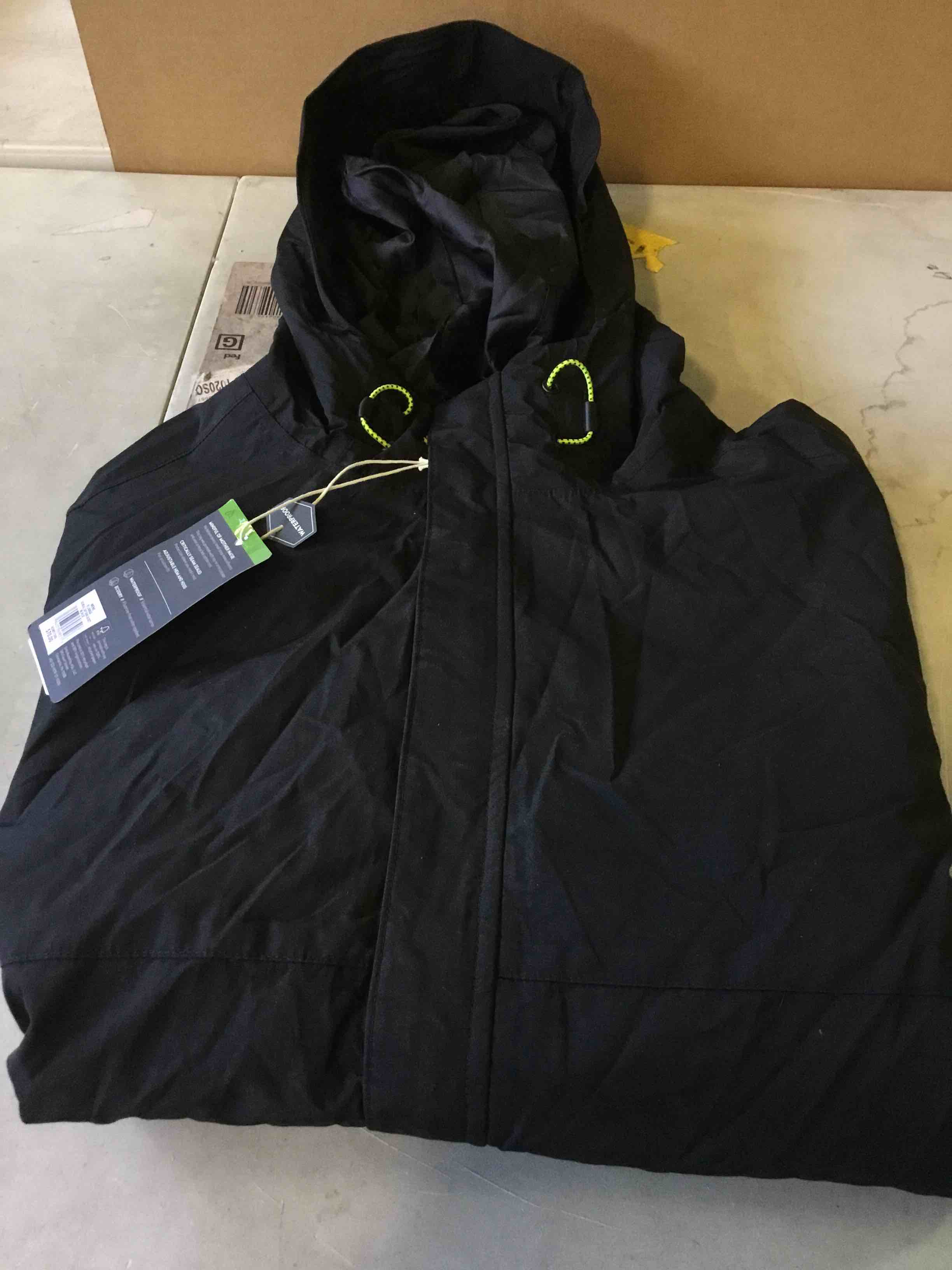 https://s3.amazonaws.com/lotting-images-prod/bidfta/GRN5083437_1694800571959.jpeg