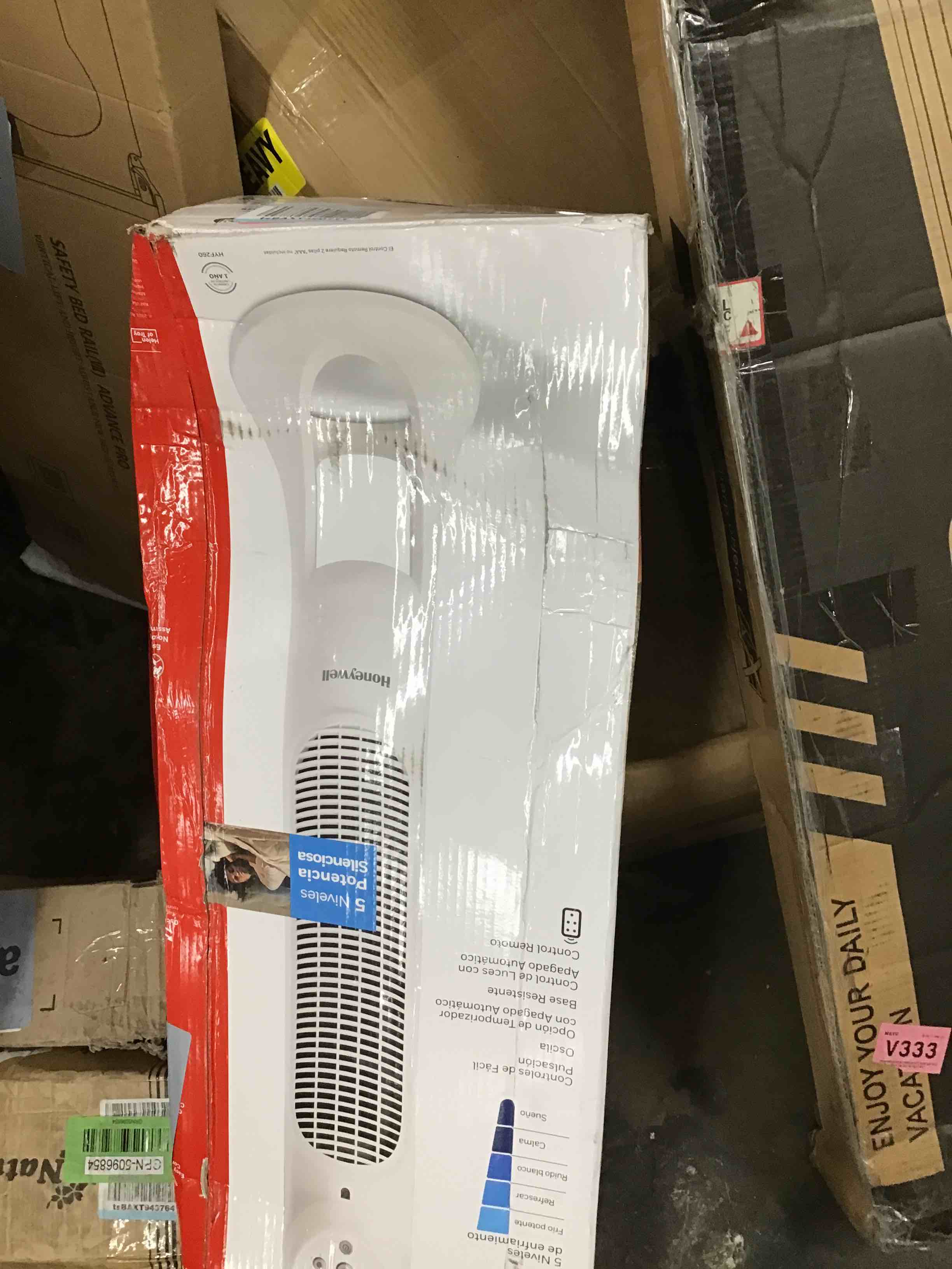 https://s3.amazonaws.com/lotting-images-prod/bidfta/GRN5096919_1720643065592.jpeg