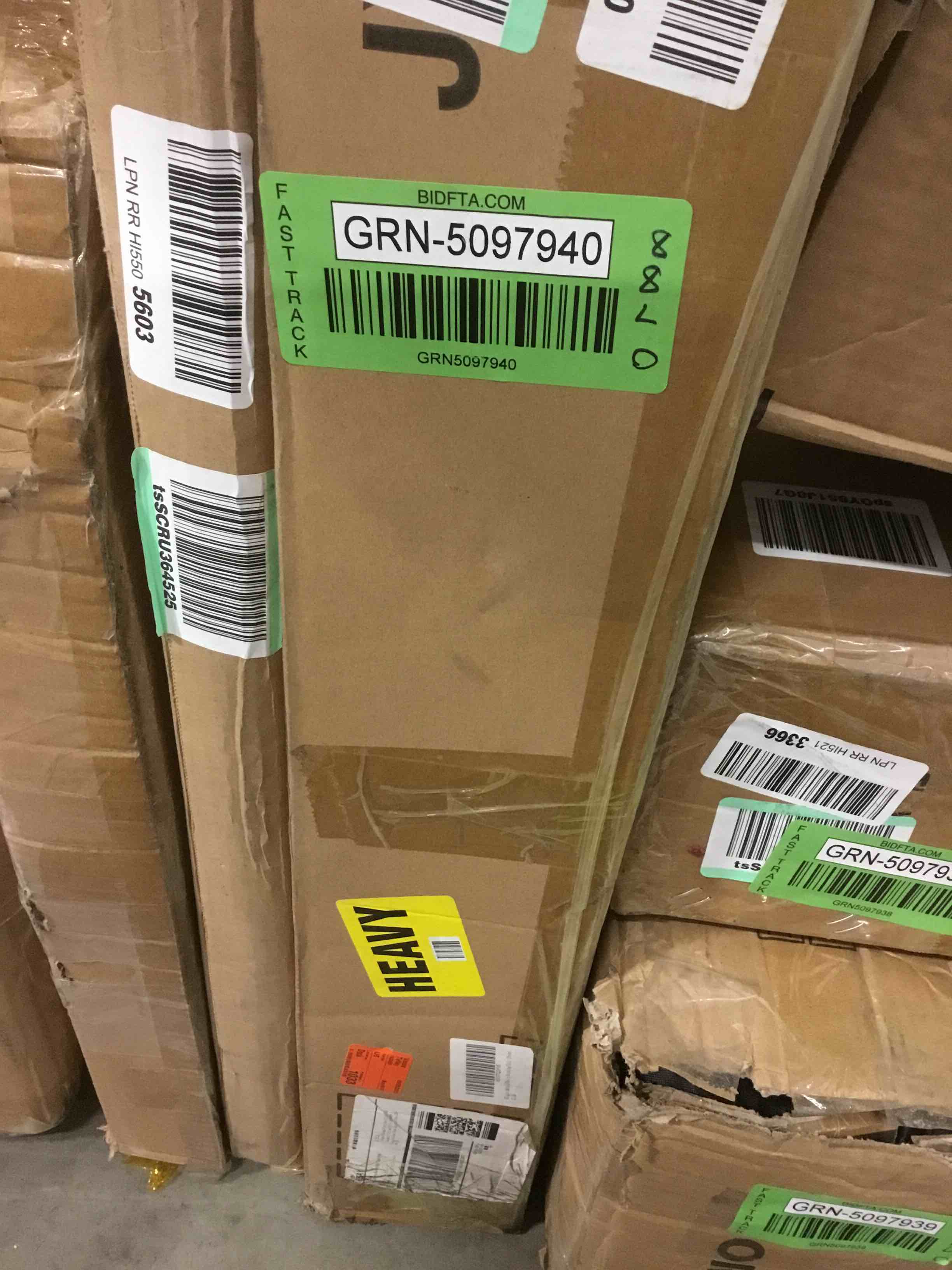 https://s3.amazonaws.com/lotting-images-prod/bidfta/GRN5097940_1707142714933.jpeg