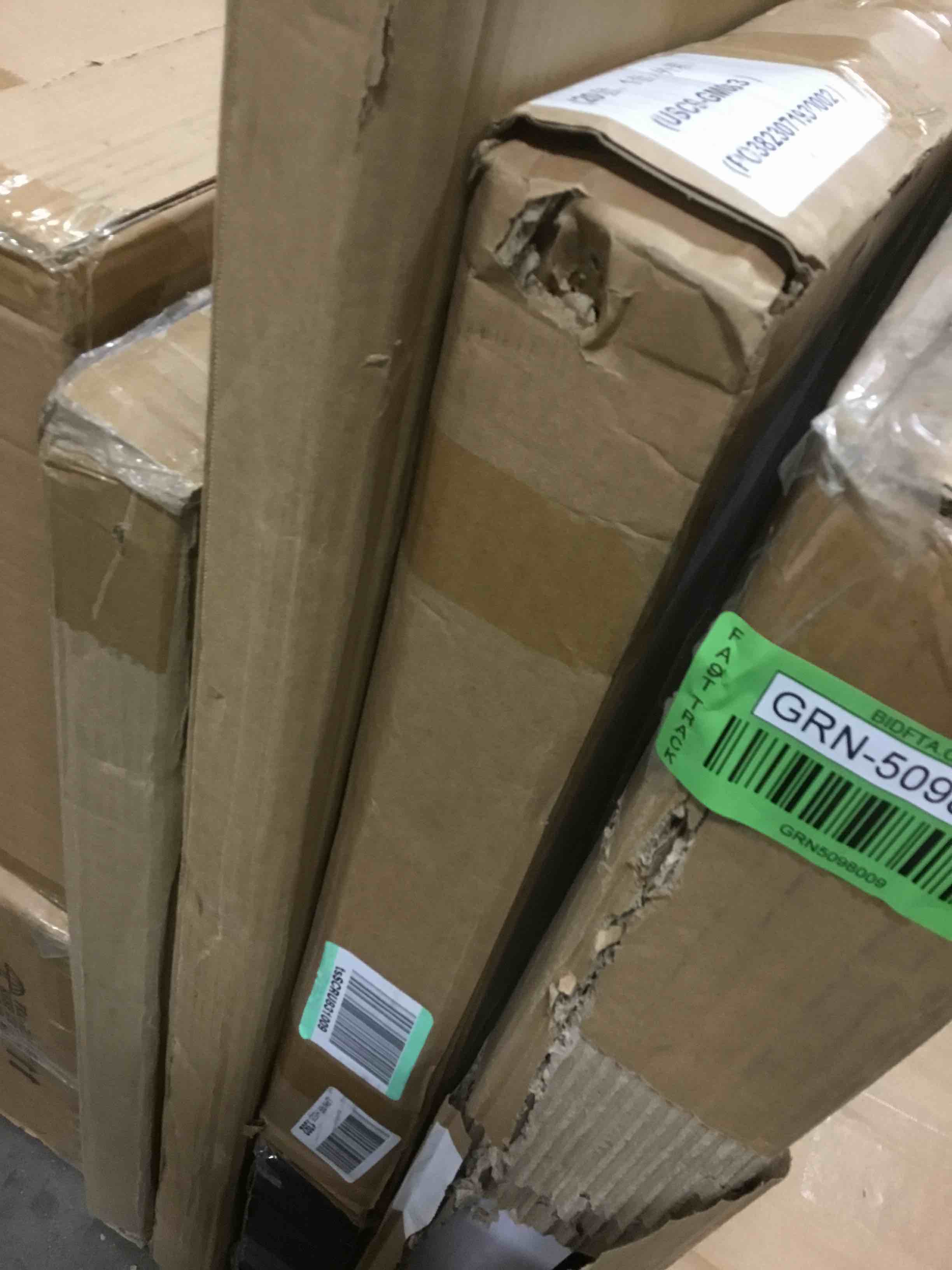 https://s3.amazonaws.com/lotting-images-prod/bidfta/GRN5098010_1707152090639.jpeg
