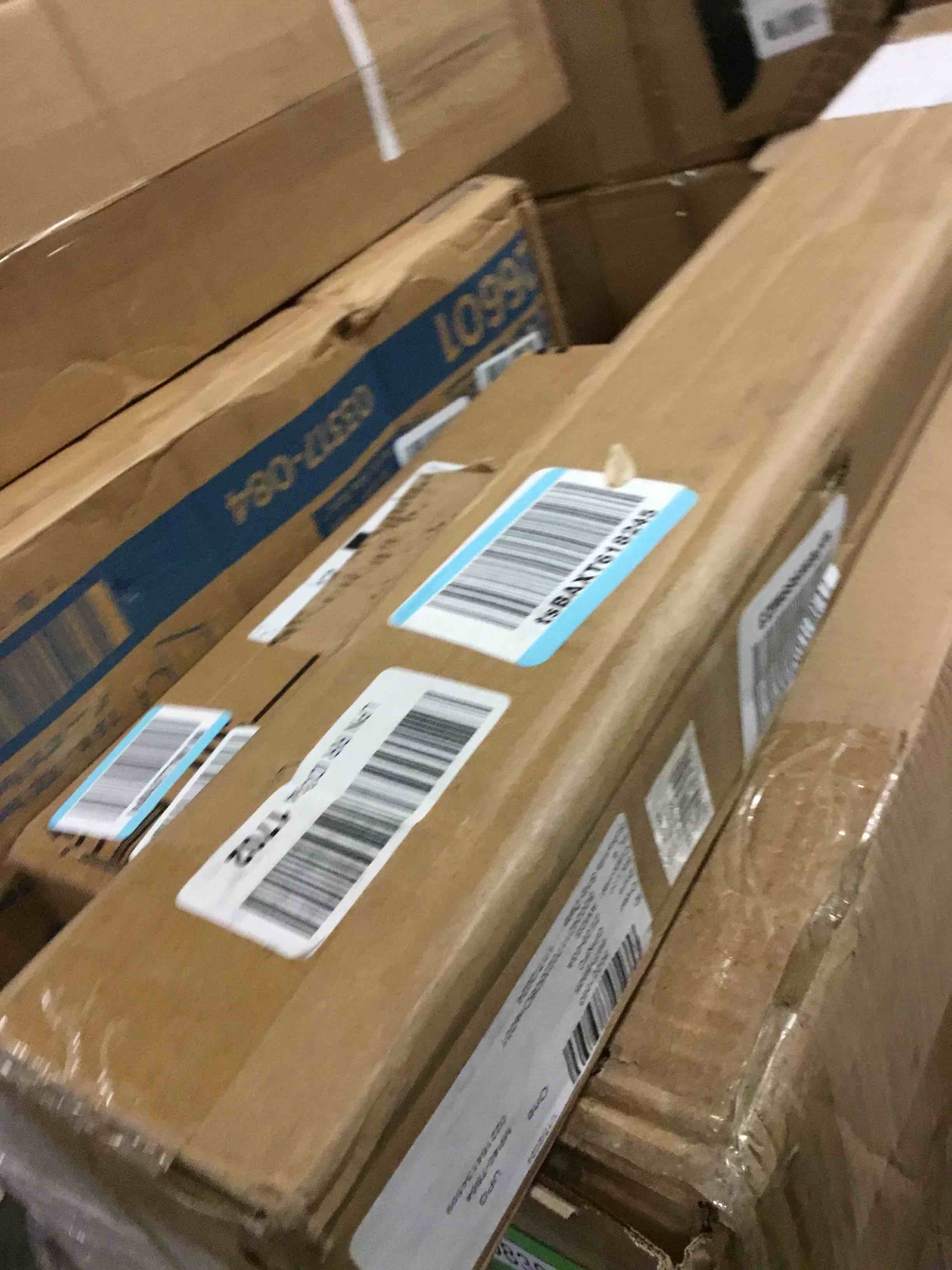 https://s3.amazonaws.com/lotting-images-prod/bidfta/GRN5098383_1707503361706.jpeg
