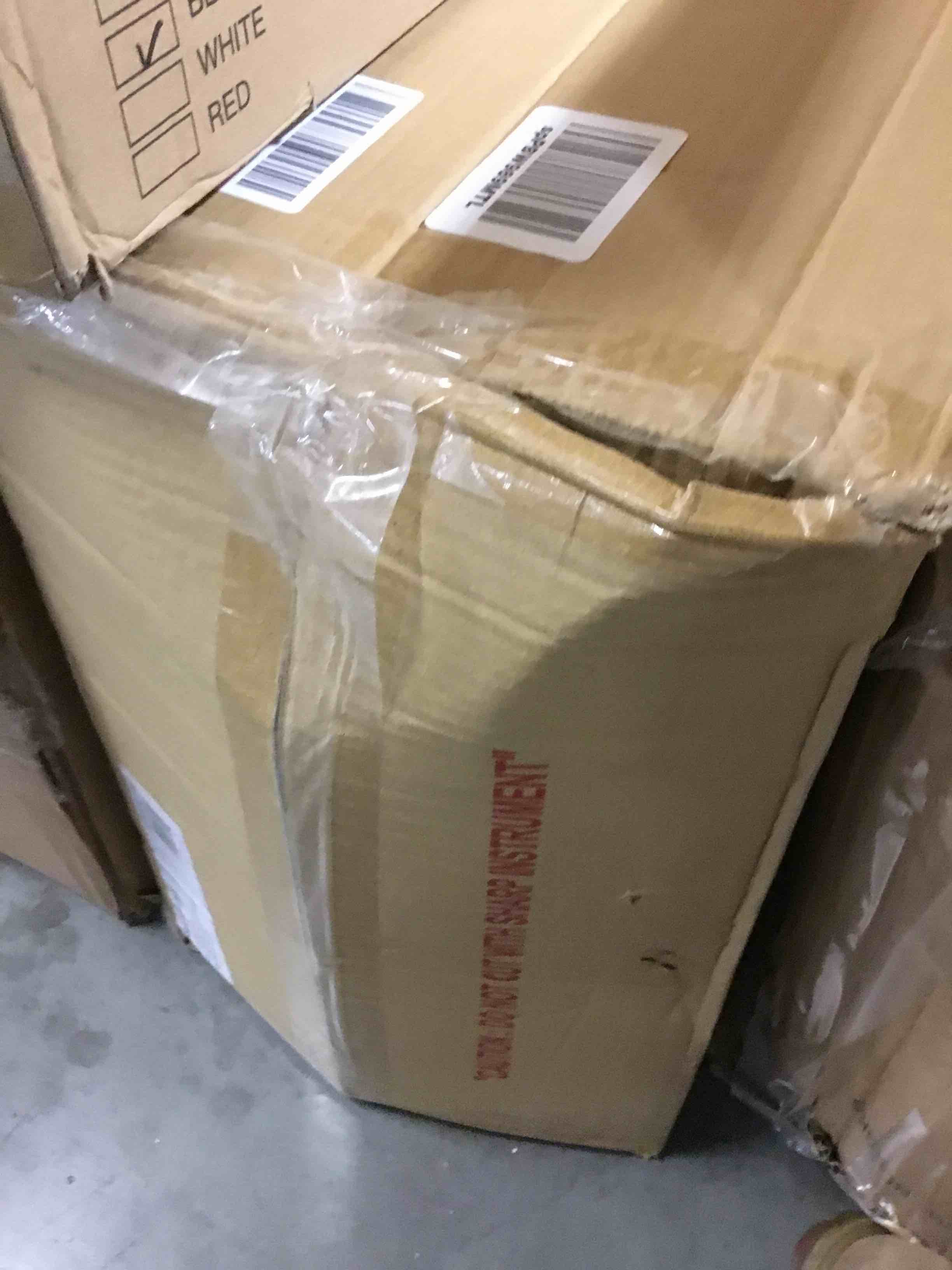 https://s3.amazonaws.com/lotting-images-prod/bidfta/GRN5098404_1707506556361.jpeg