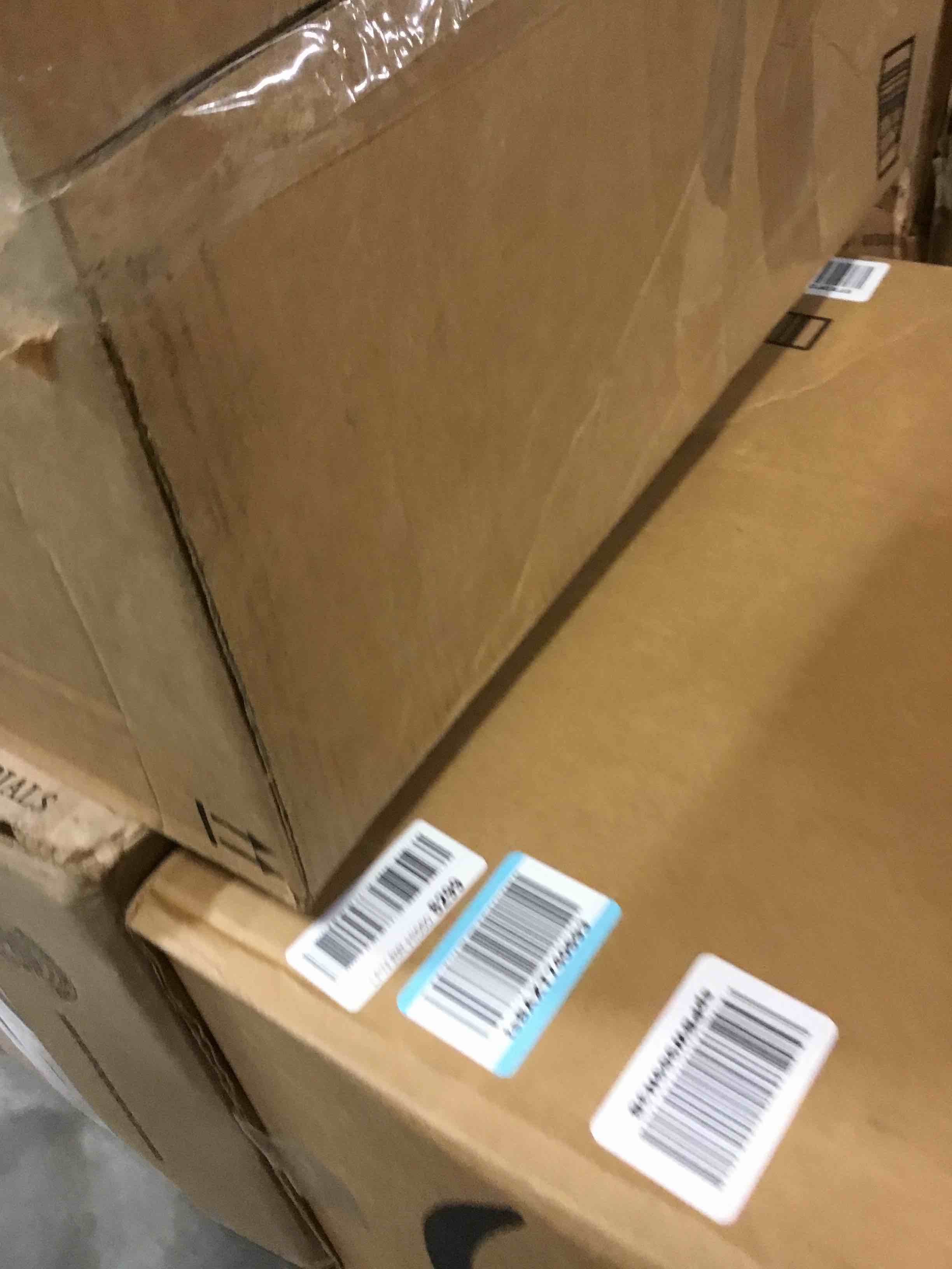 https://s3.amazonaws.com/lotting-images-prod/bidfta/GRN5098420_1707508477168.jpeg