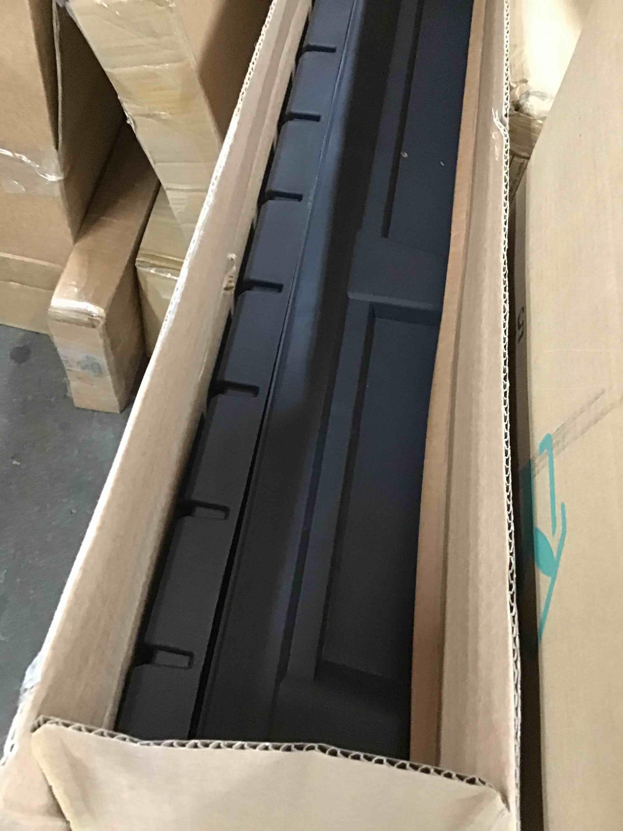 https://s3.amazonaws.com/lotting-images-prod/bidfta/GRN5100374_1715697975311.jpeg