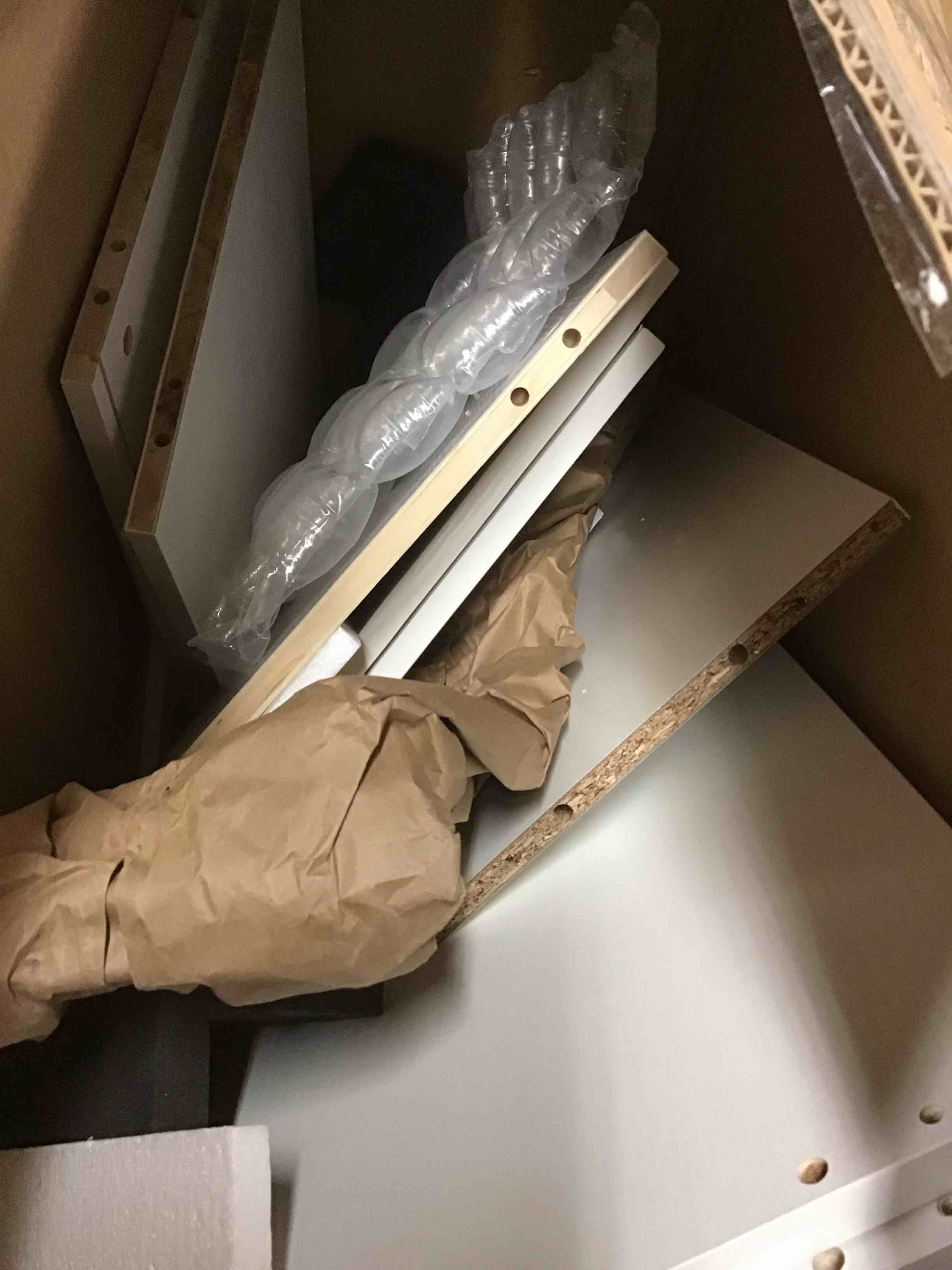 https://s3.amazonaws.com/lotting-images-prod/bidfta/GRN5103022_1711113416400.jpeg