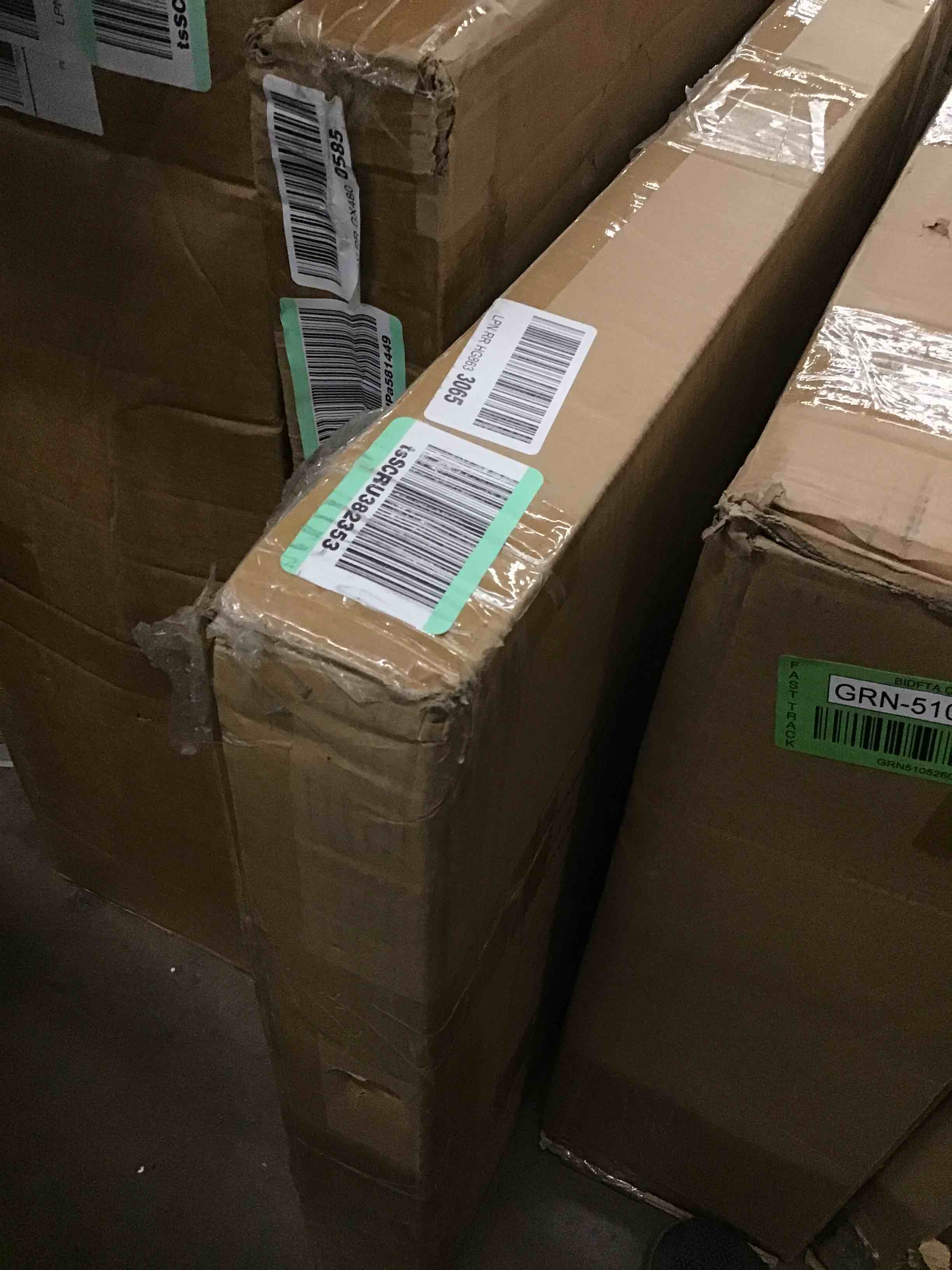 https://s3.amazonaws.com/lotting-images-prod/bidfta/GRN5105261_1705698992564.jpeg