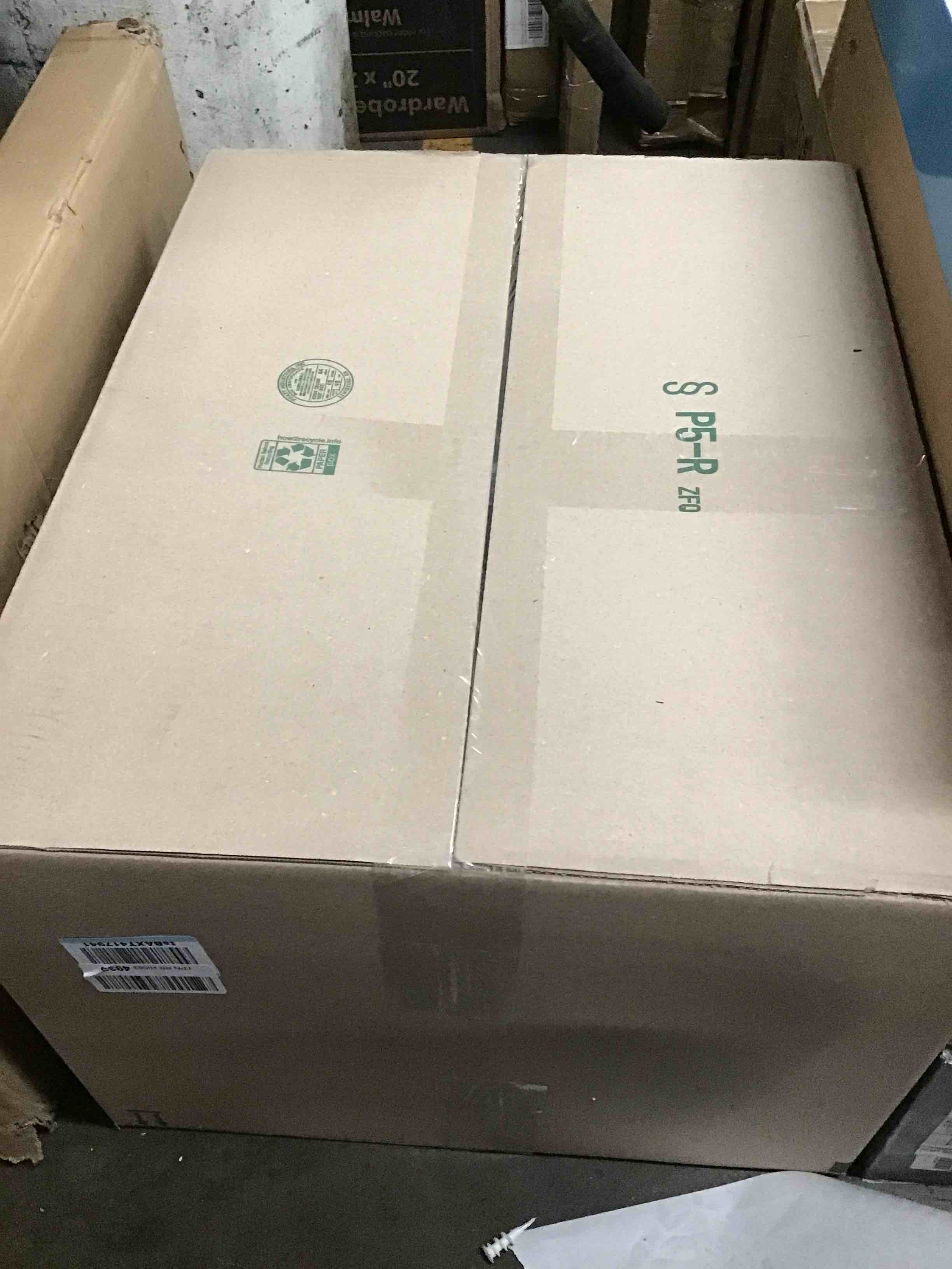 https://s3.amazonaws.com/lotting-images-prod/bidfta/GRN5105931_1709062007875.jpeg