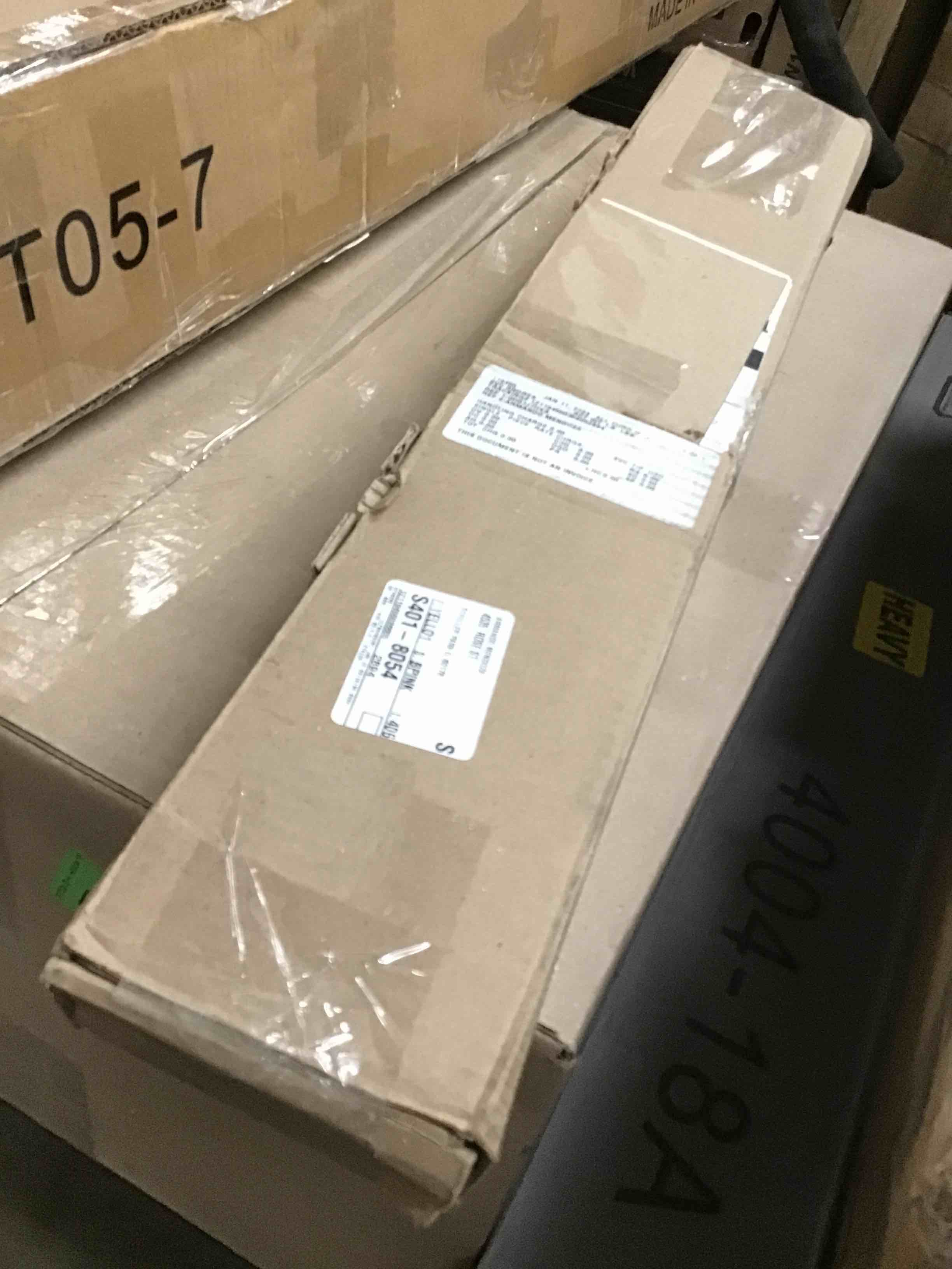 https://s3.amazonaws.com/lotting-images-prod/bidfta/GRN5105937_1709063914964.jpeg