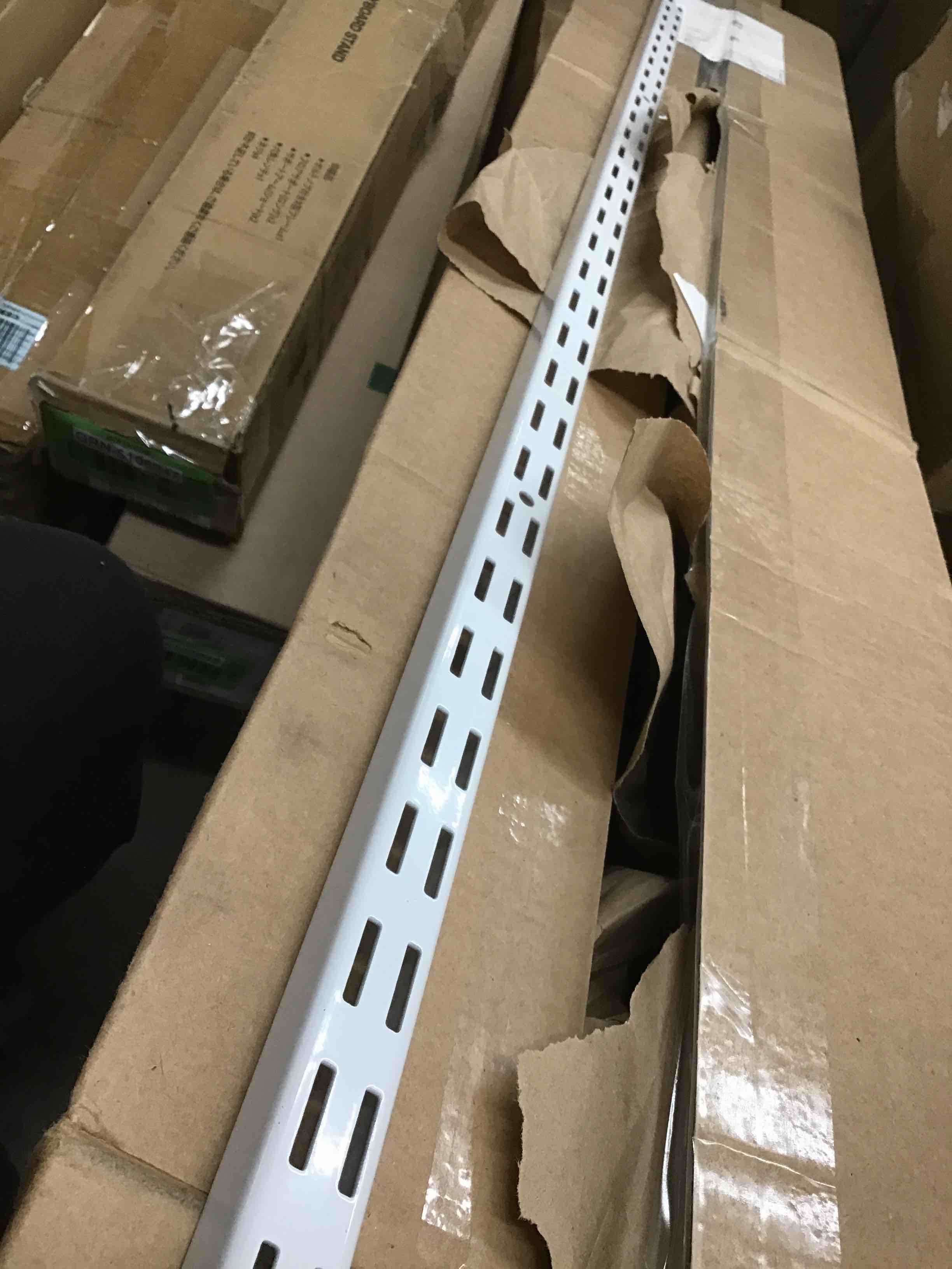 https://s3.amazonaws.com/lotting-images-prod/bidfta/GRN5105949_1709064927892.jpeg