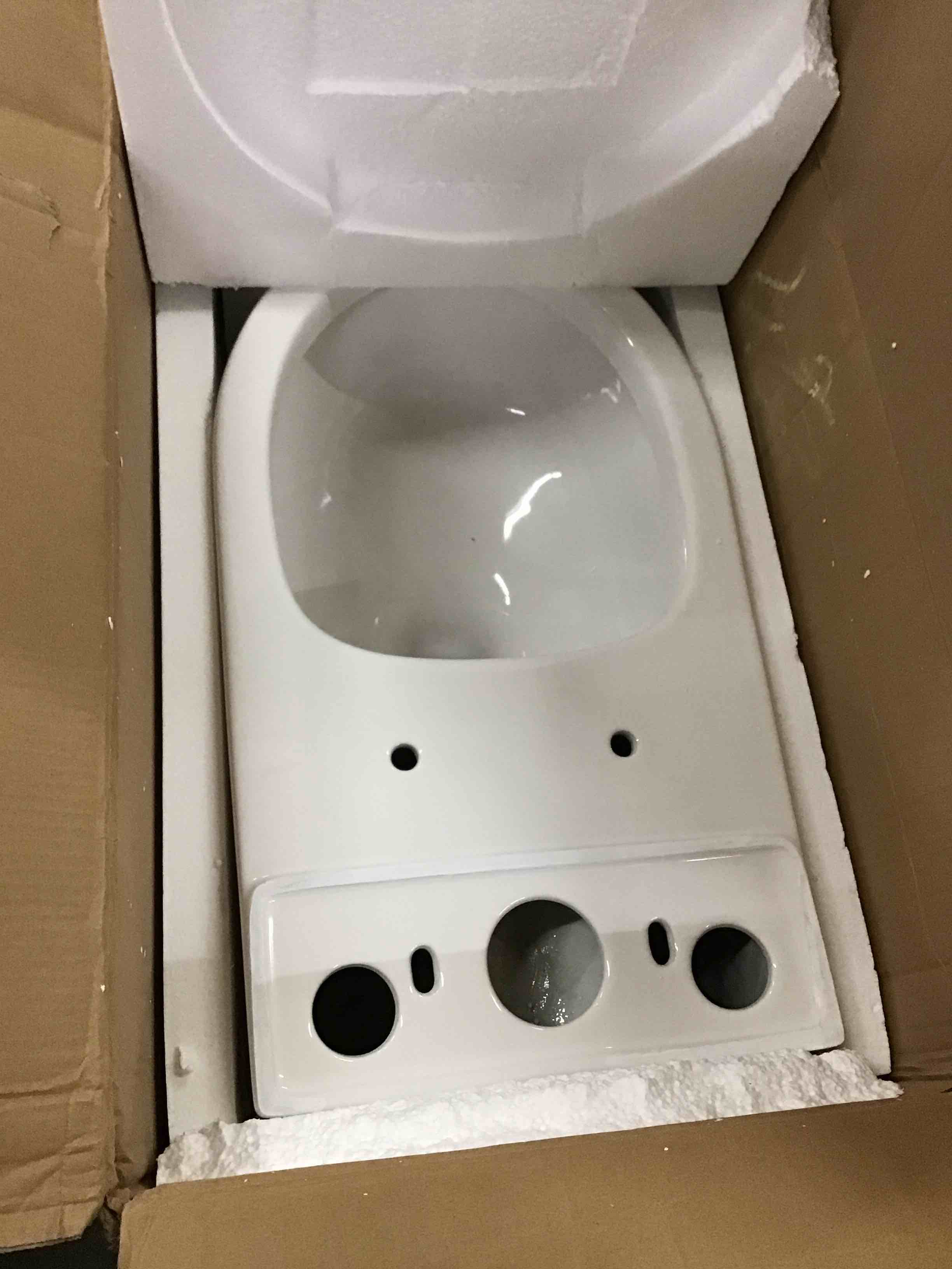 https://s3.amazonaws.com/lotting-images-prod/bidfta/GRN5108363_1694714152578.jpeg