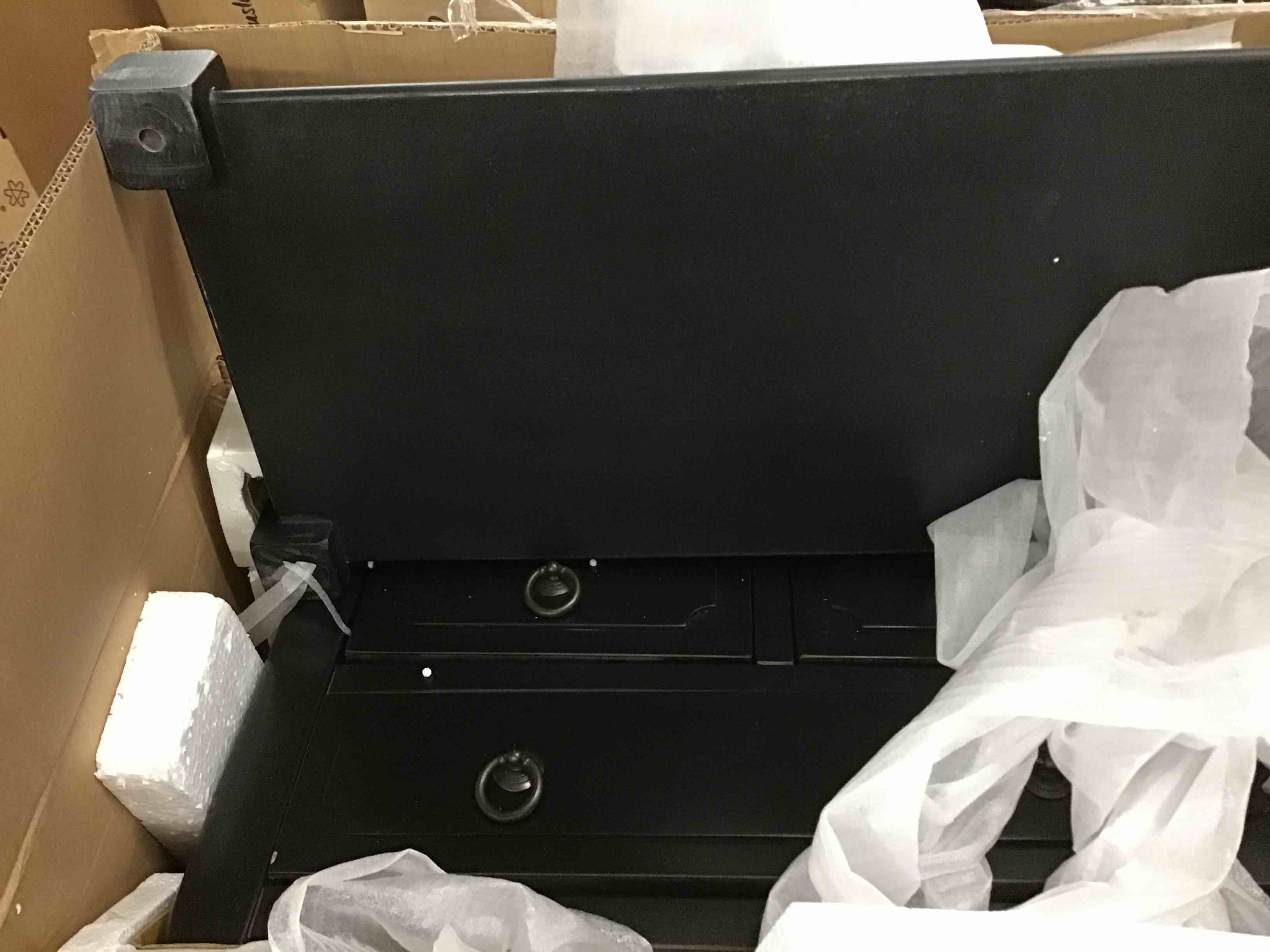 https://s3.amazonaws.com/lotting-images-prod/bidfta/GRN5108813_1699296347408.jpeg