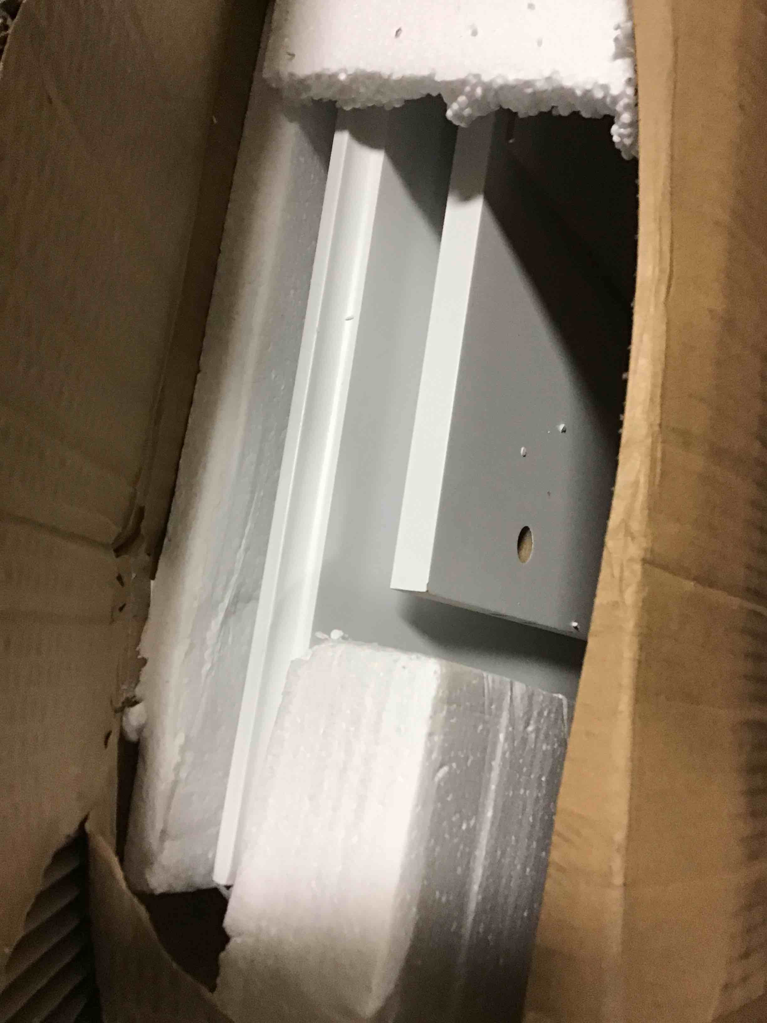 https://s3.amazonaws.com/lotting-images-prod/bidfta/GRN5109992_1695056972511.jpeg