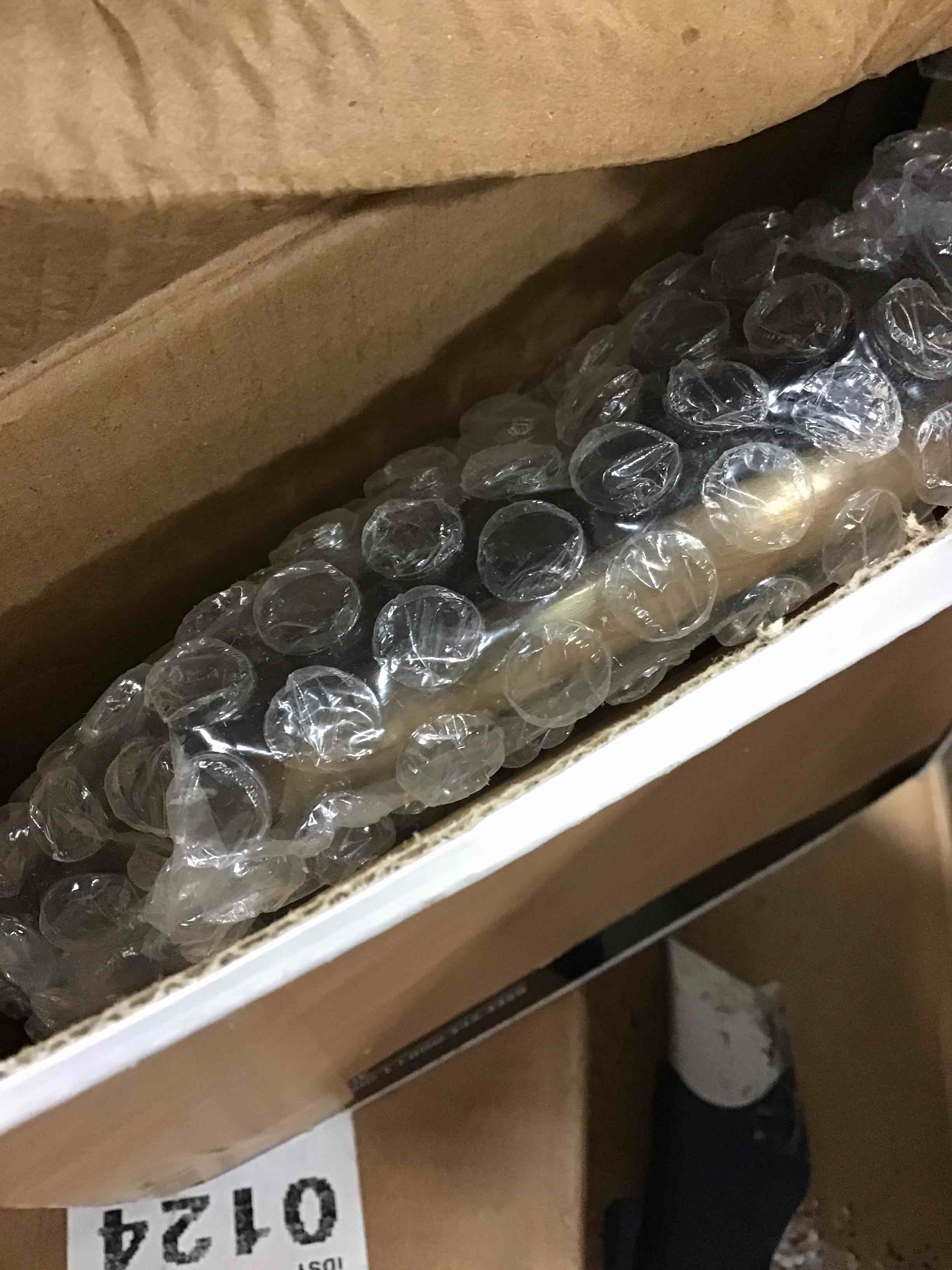 https://s3.amazonaws.com/lotting-images-prod/bidfta/GRN5110001_1695062978003.jpeg