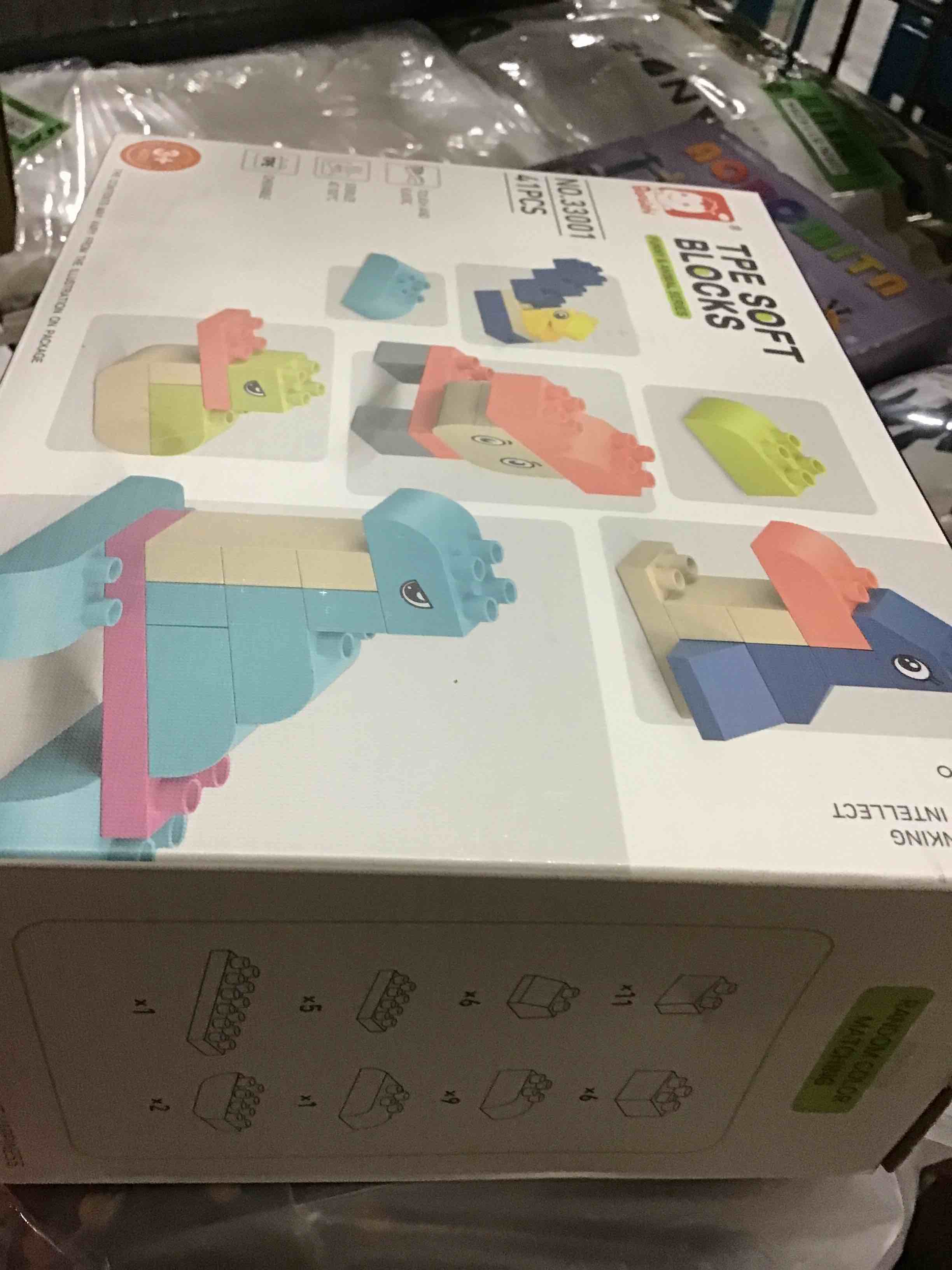 https://s3.amazonaws.com/lotting-images-prod/bidfta/GRN5114294_1694028690841.jpeg