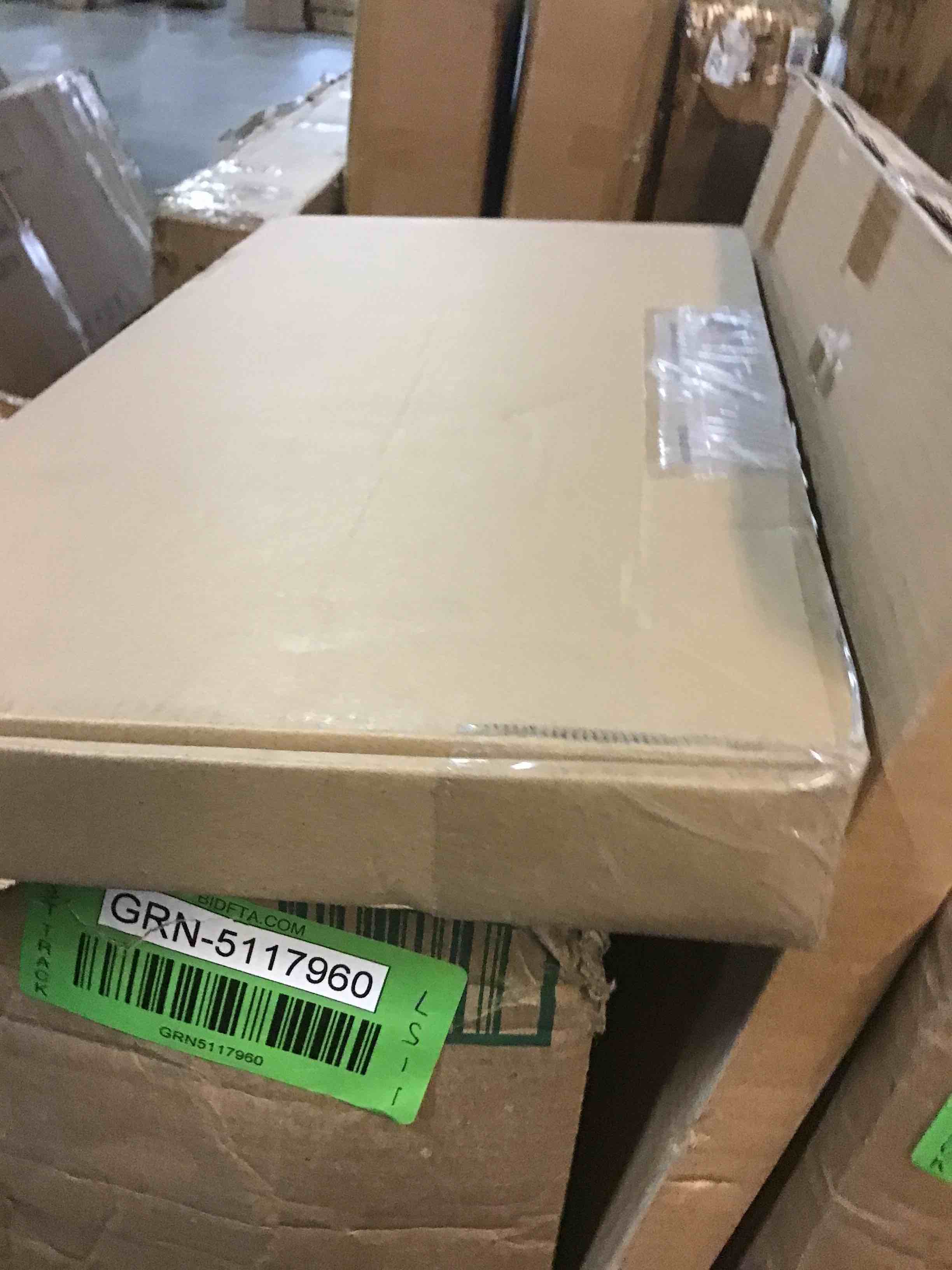 https://s3.amazonaws.com/lotting-images-prod/bidfta/GRN5117964_1708627749497.jpeg