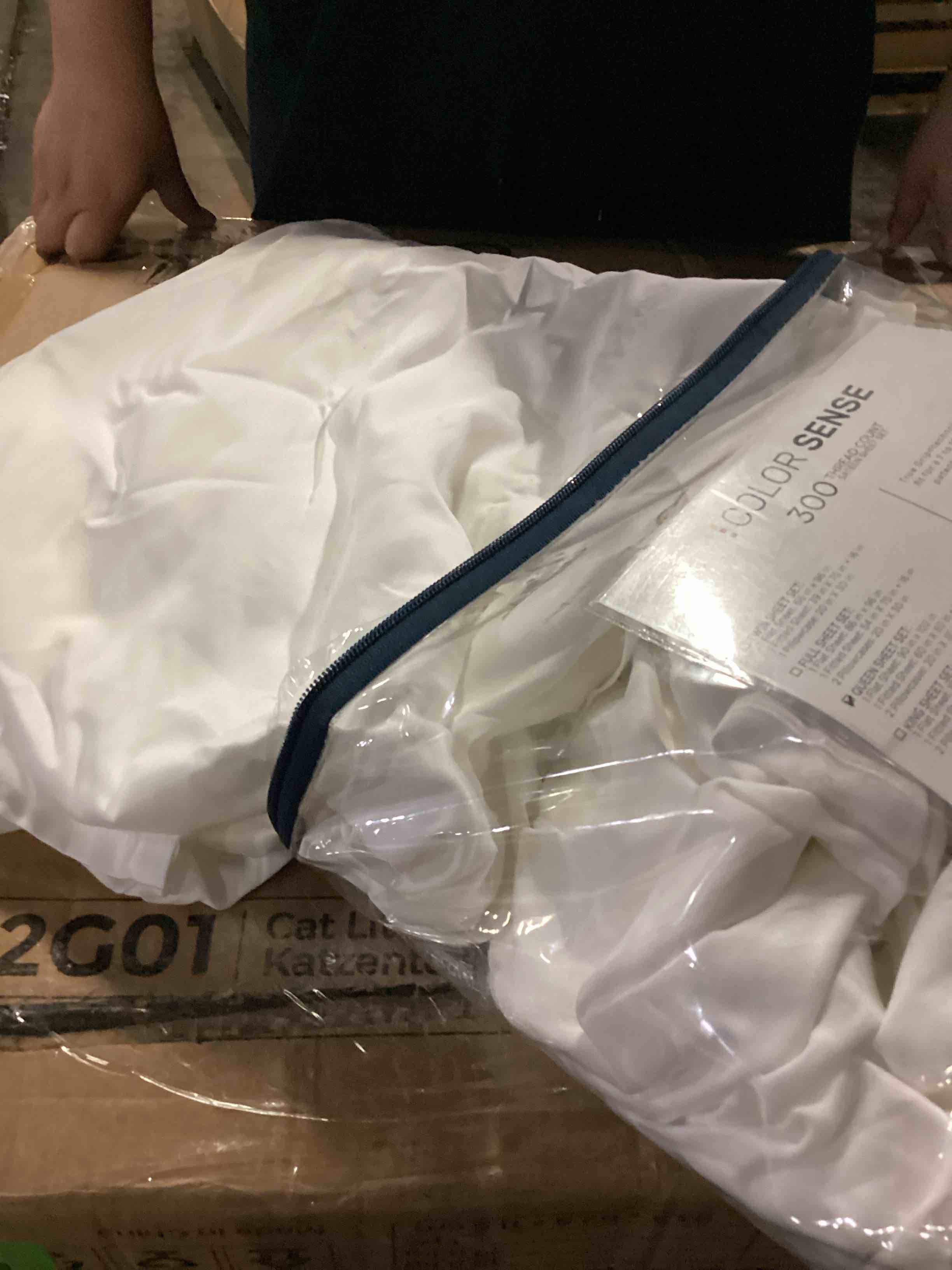 https://s3.amazonaws.com/lotting-images-prod/bidfta/GRN5132768_1718804838267.jpeg