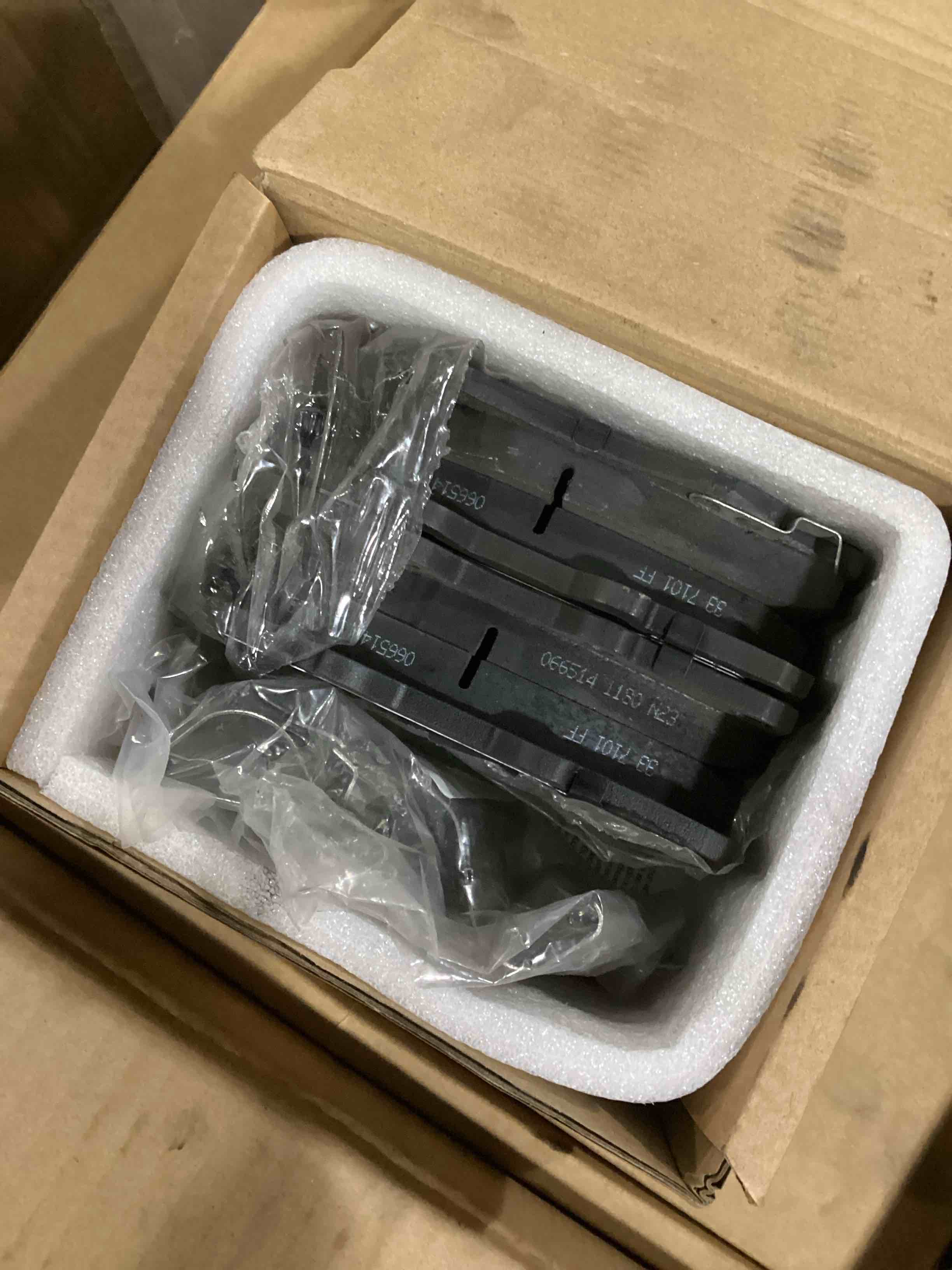 https://s3.amazonaws.com/lotting-images-prod/bidfta/GRN5133310_1724418033227.jpeg
