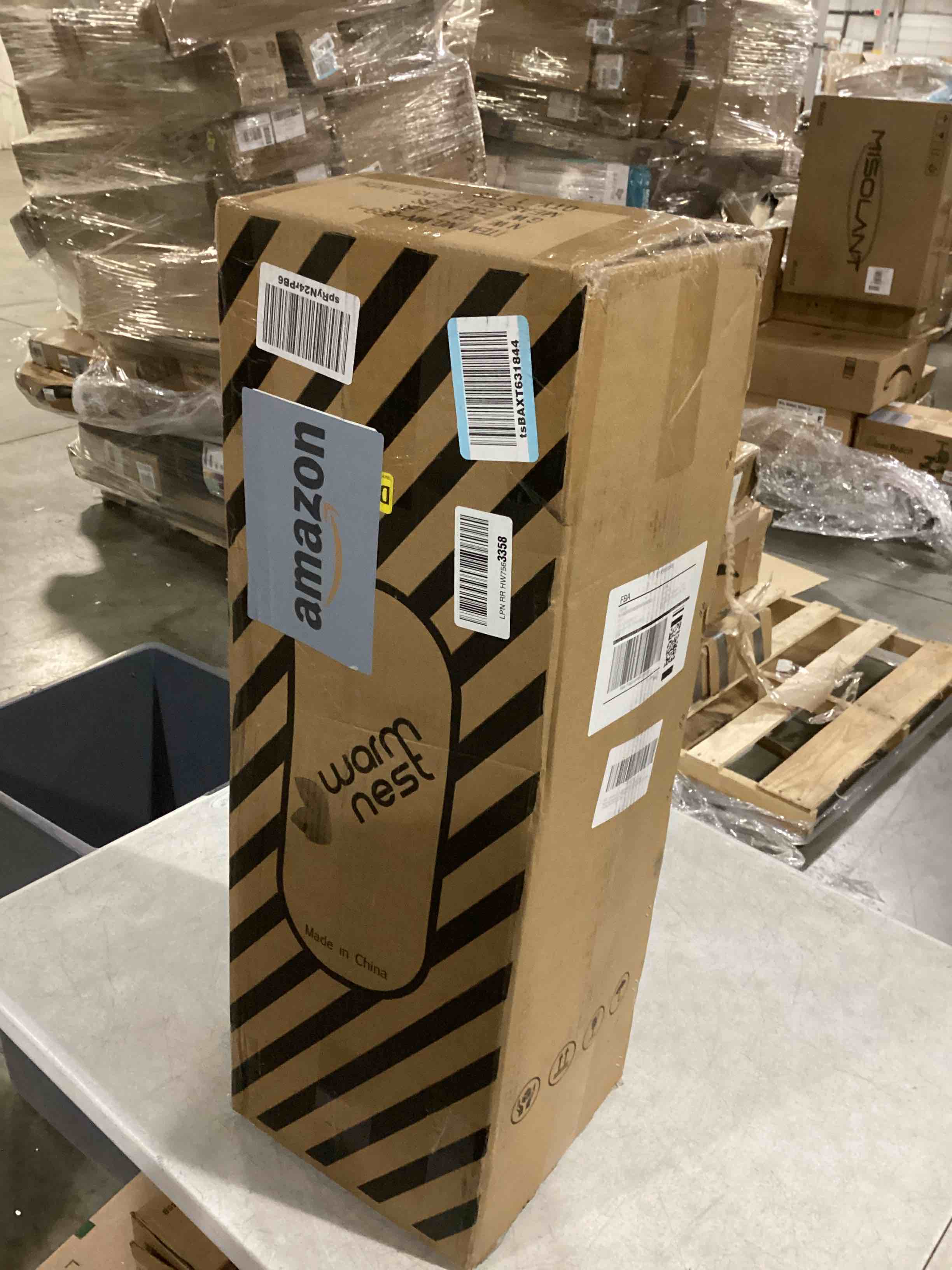 https://s3.amazonaws.com/lotting-images-prod/bidfta/GRN5133491_1717688135363.jpeg